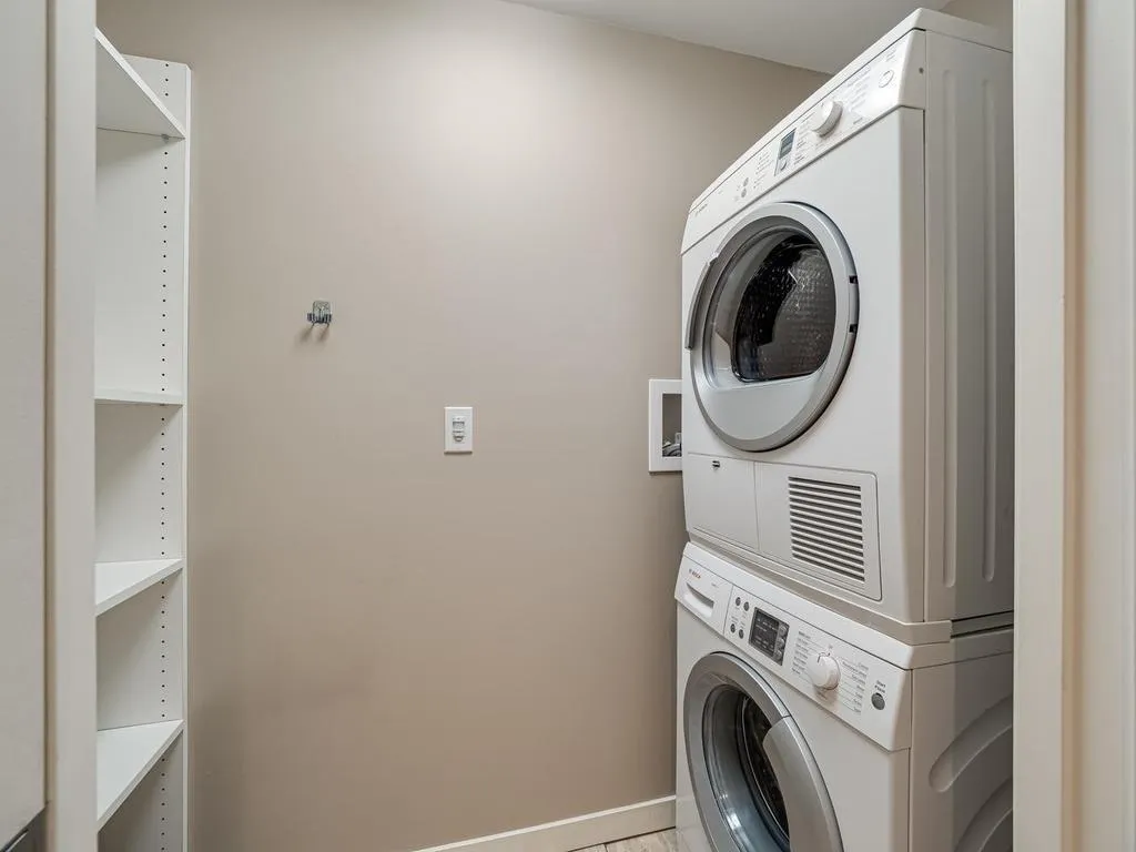 Photo 23 of 1225 Lasalle Avenue Unit 1503