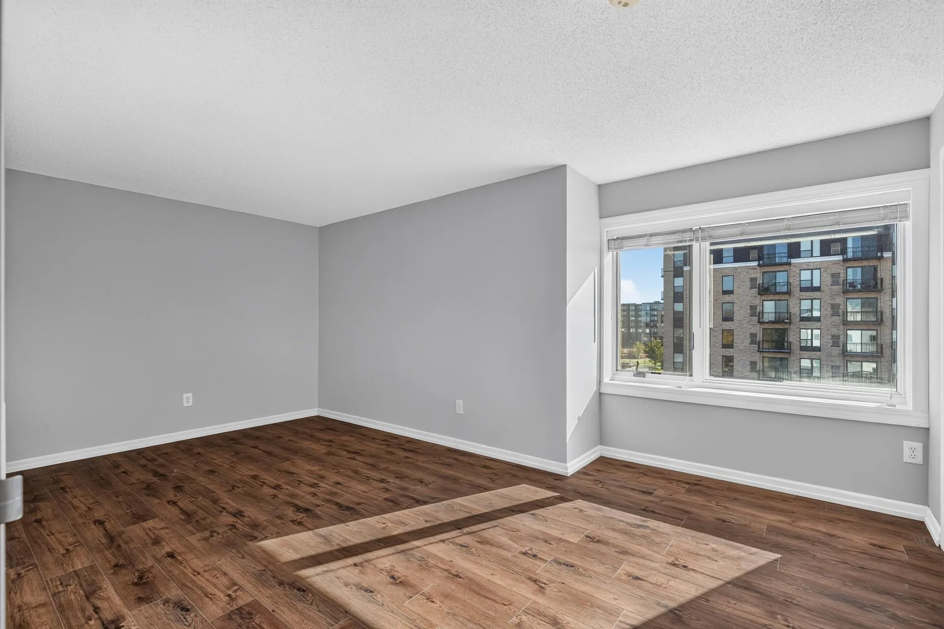 Photo 19 of 6450 York S Avenue Unit 500