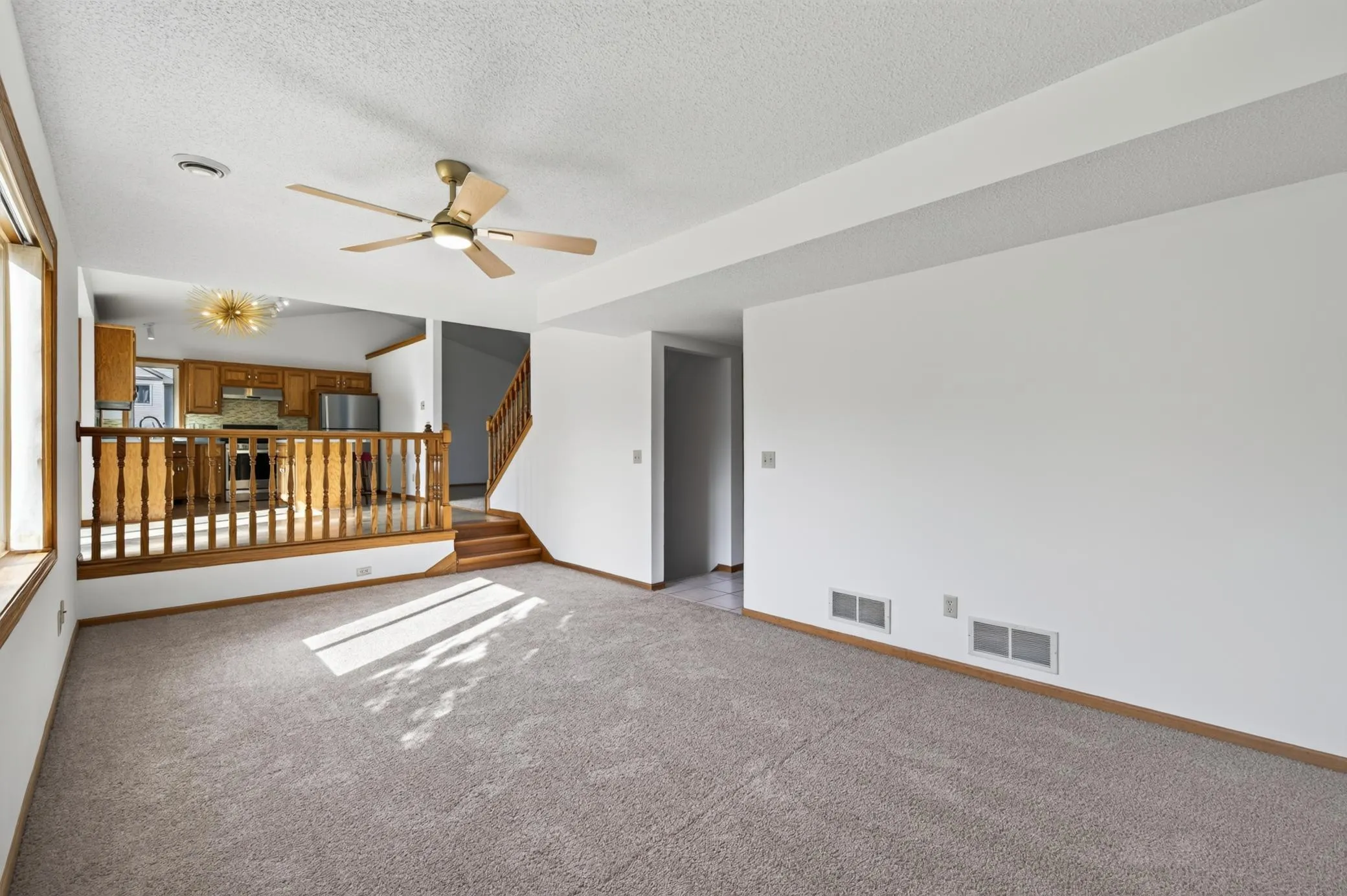 Photo 18 of 12380 Goodhue Ne Street