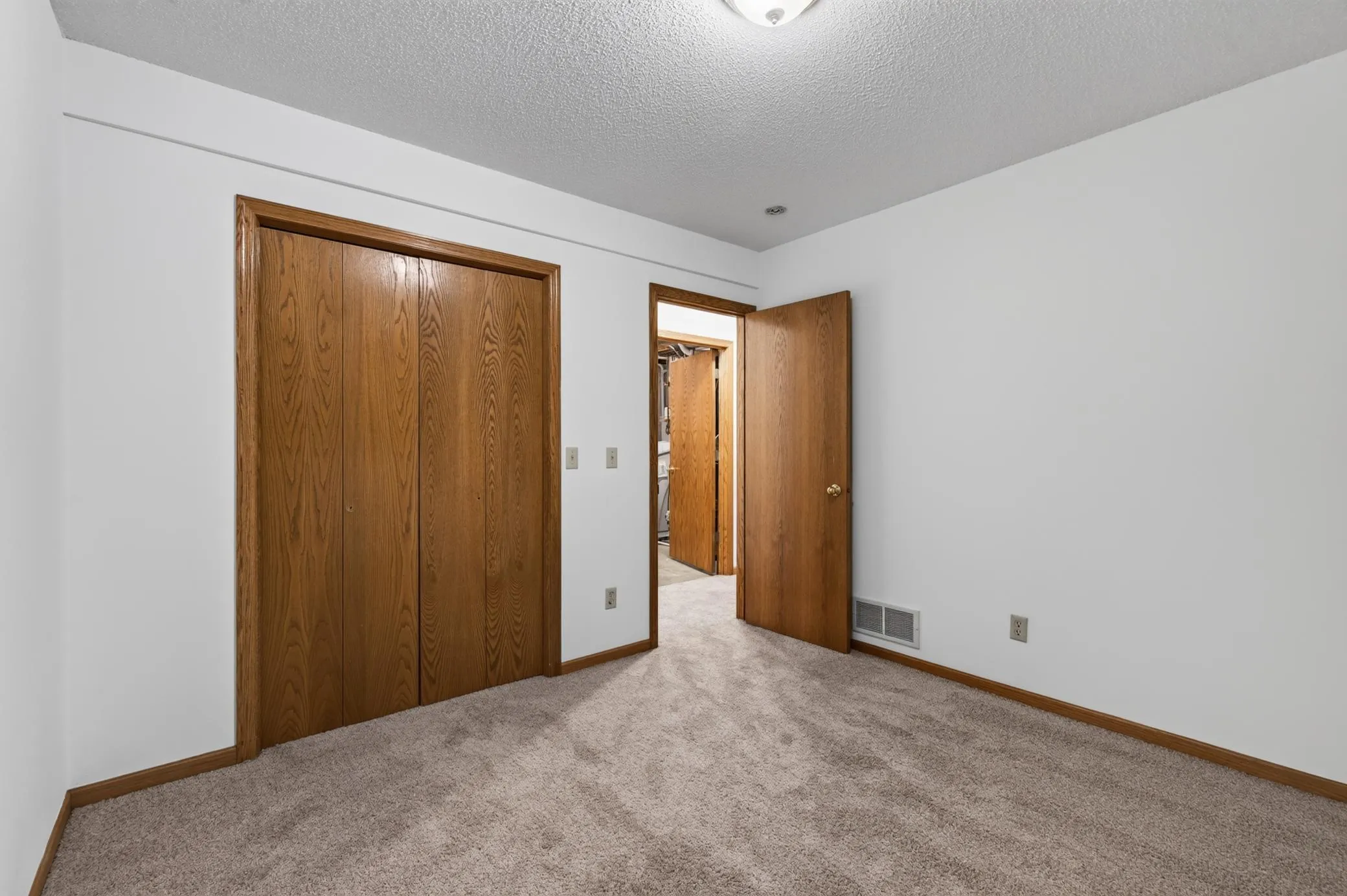 Photo 35 of 12380 Goodhue Ne Street