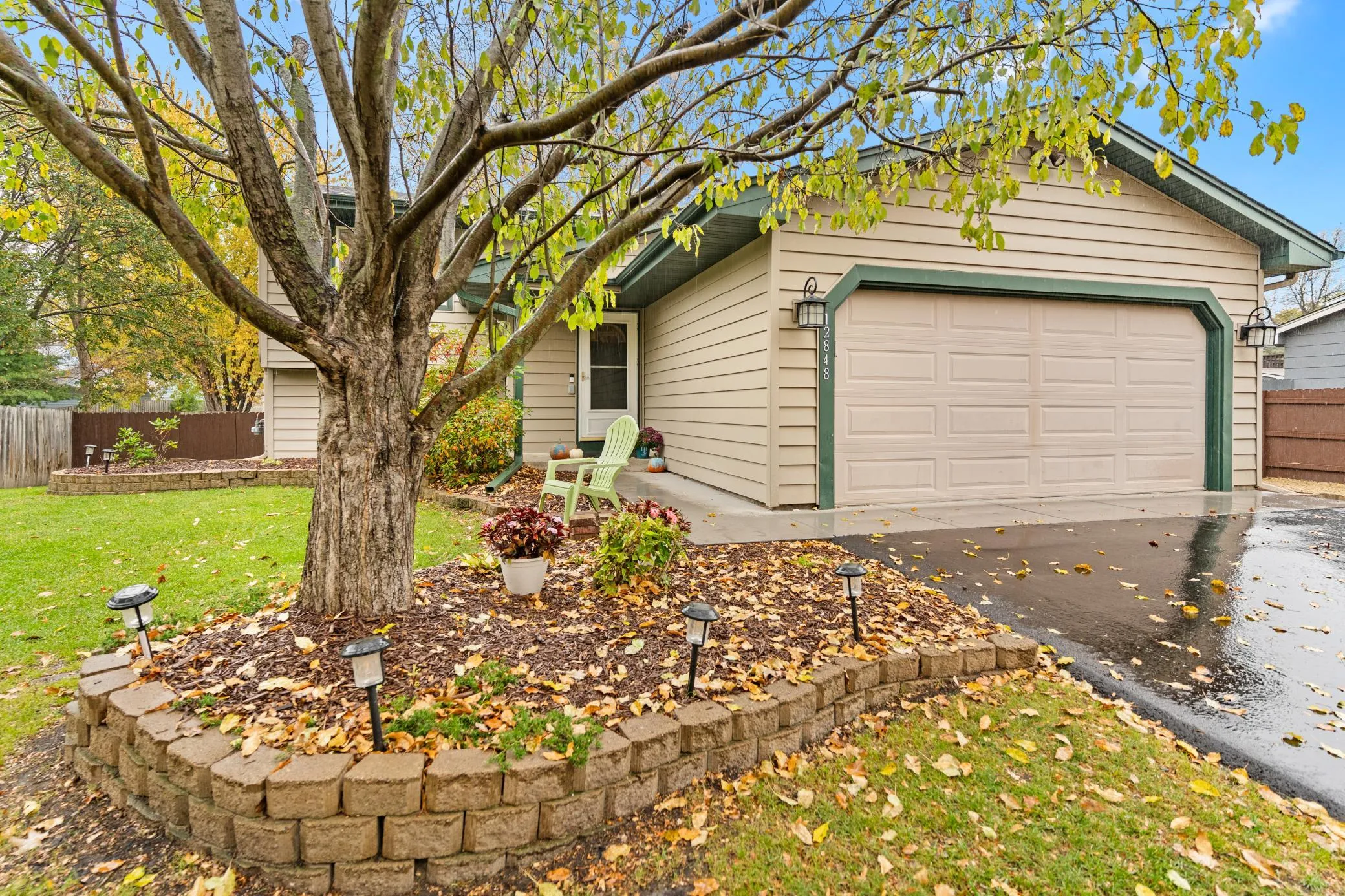 Photo 3 of 12848 Belle Aire Drive