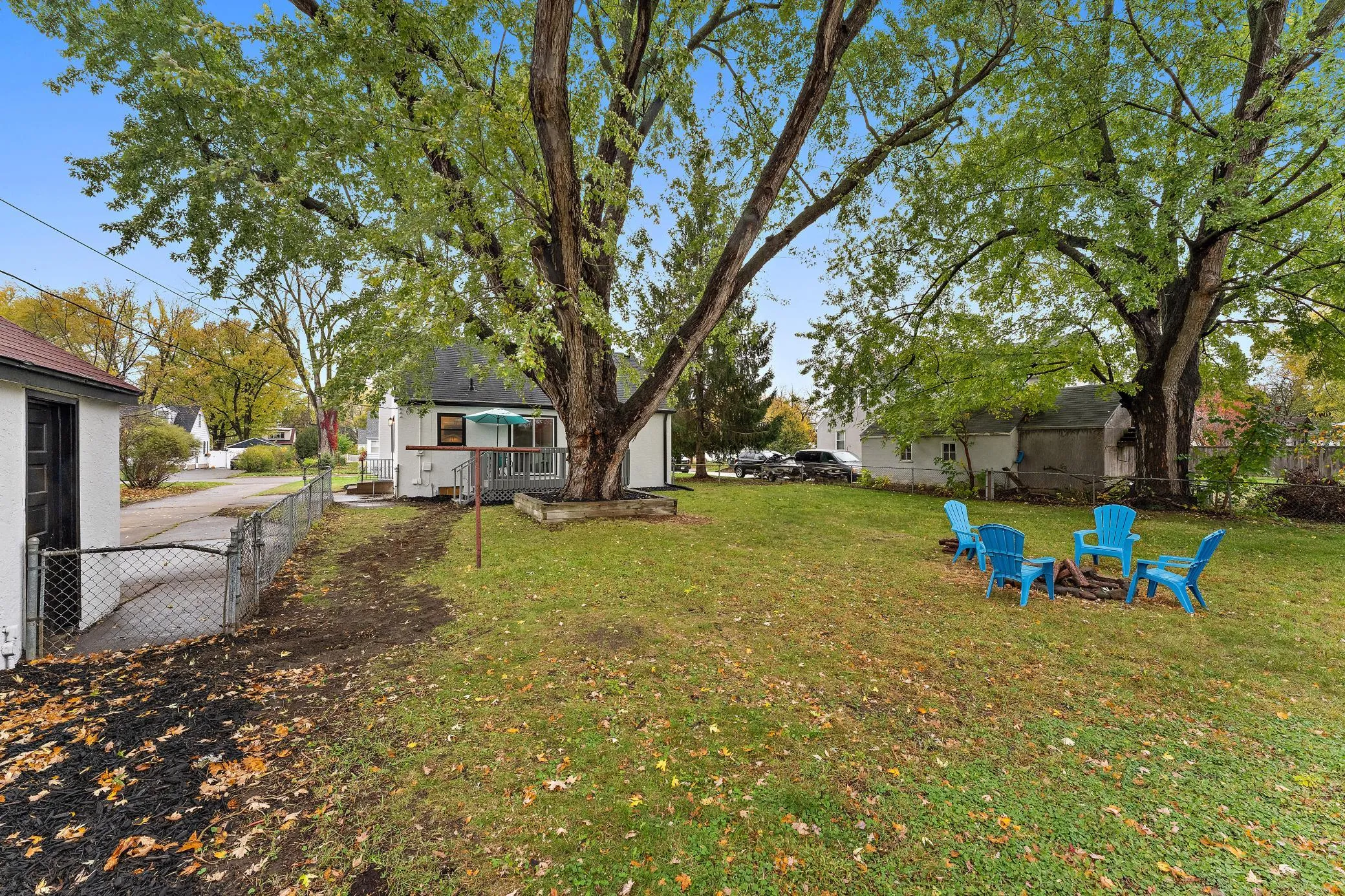 Photo 19 of 940 Grandview W Avenue