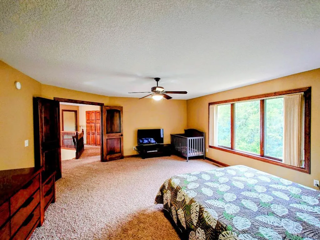 Photo 33 of 18658 Ponderosa Court