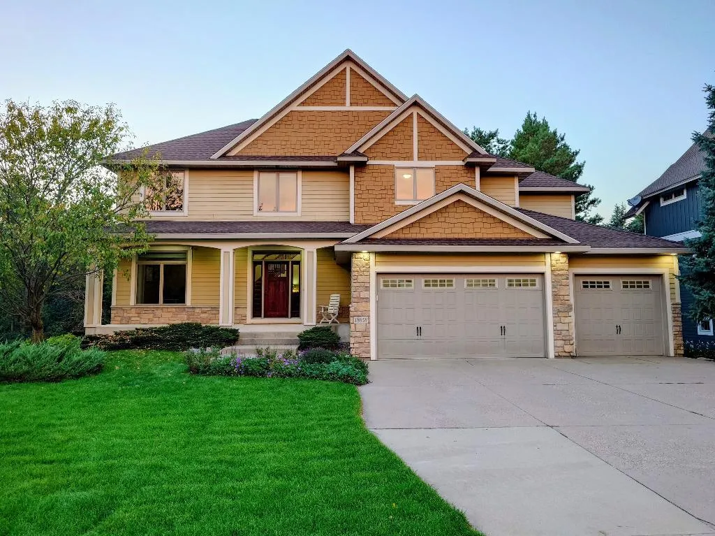 Photo 2 of 18658 Ponderosa Court