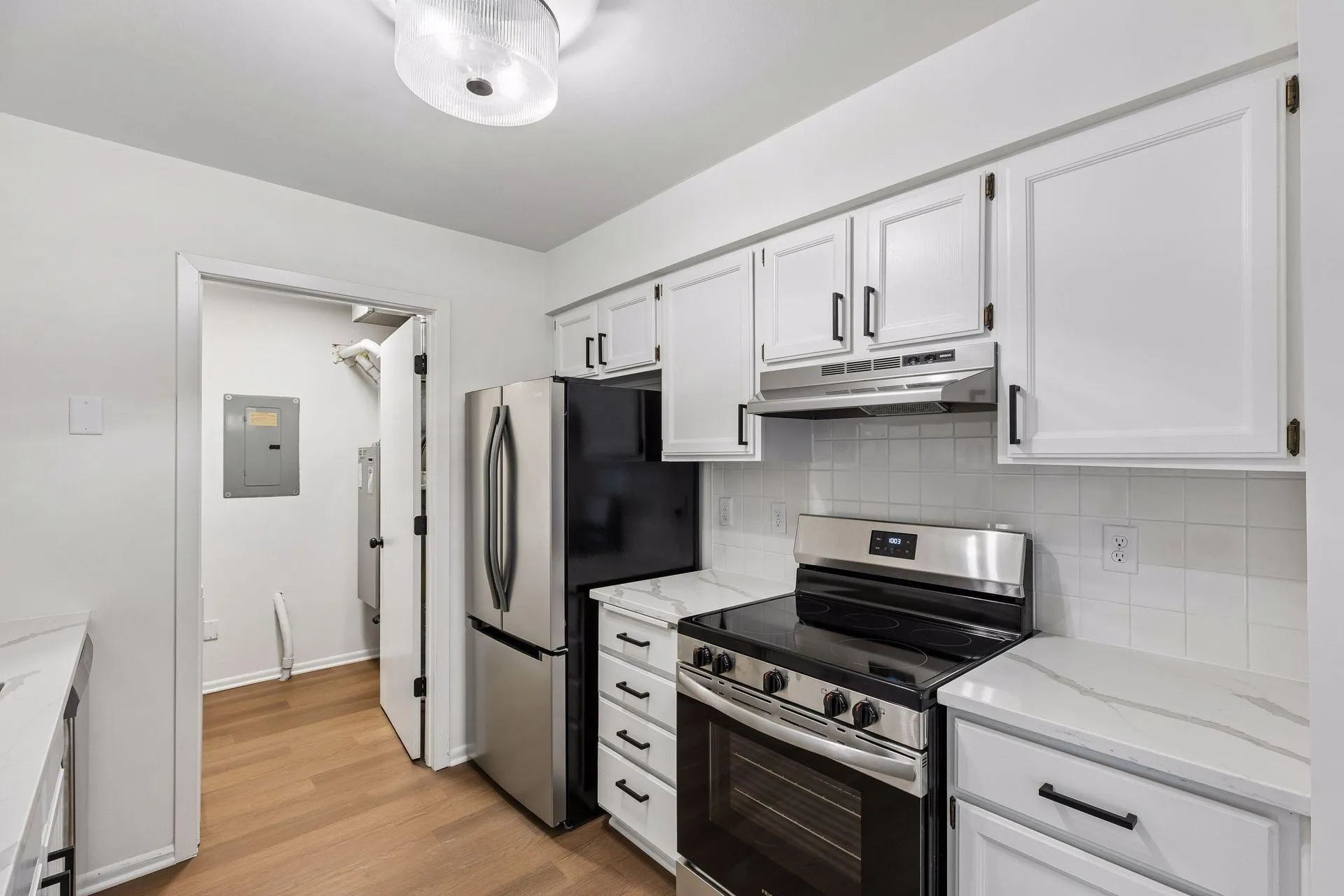 Photo 11 of 3680 Independence S Avenue Unit 30