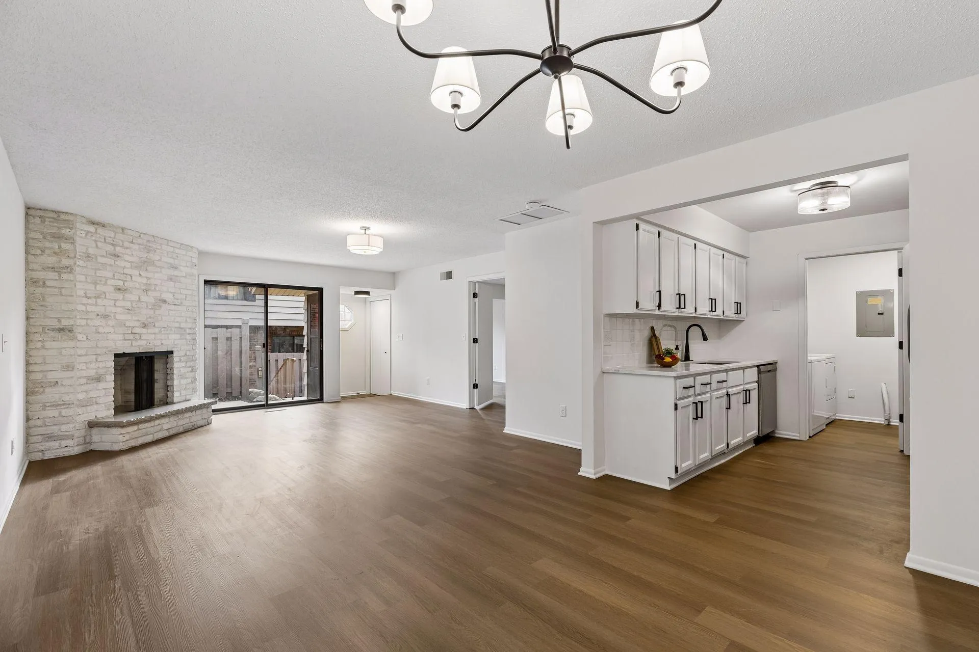 Photo 9 of 3680 Independence S Avenue Unit 30