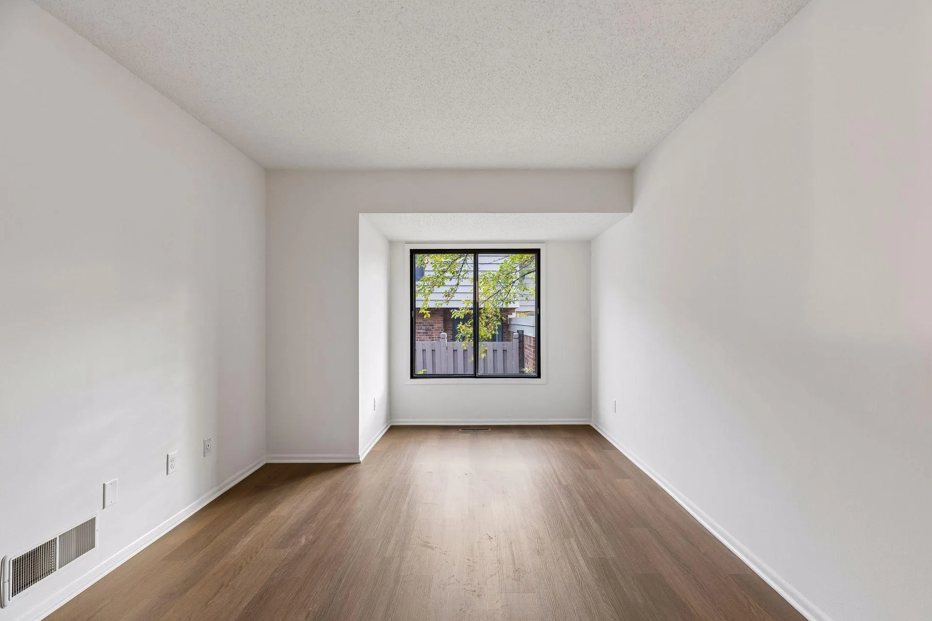 Photo 15 of 3680 Independence S Avenue Unit 30