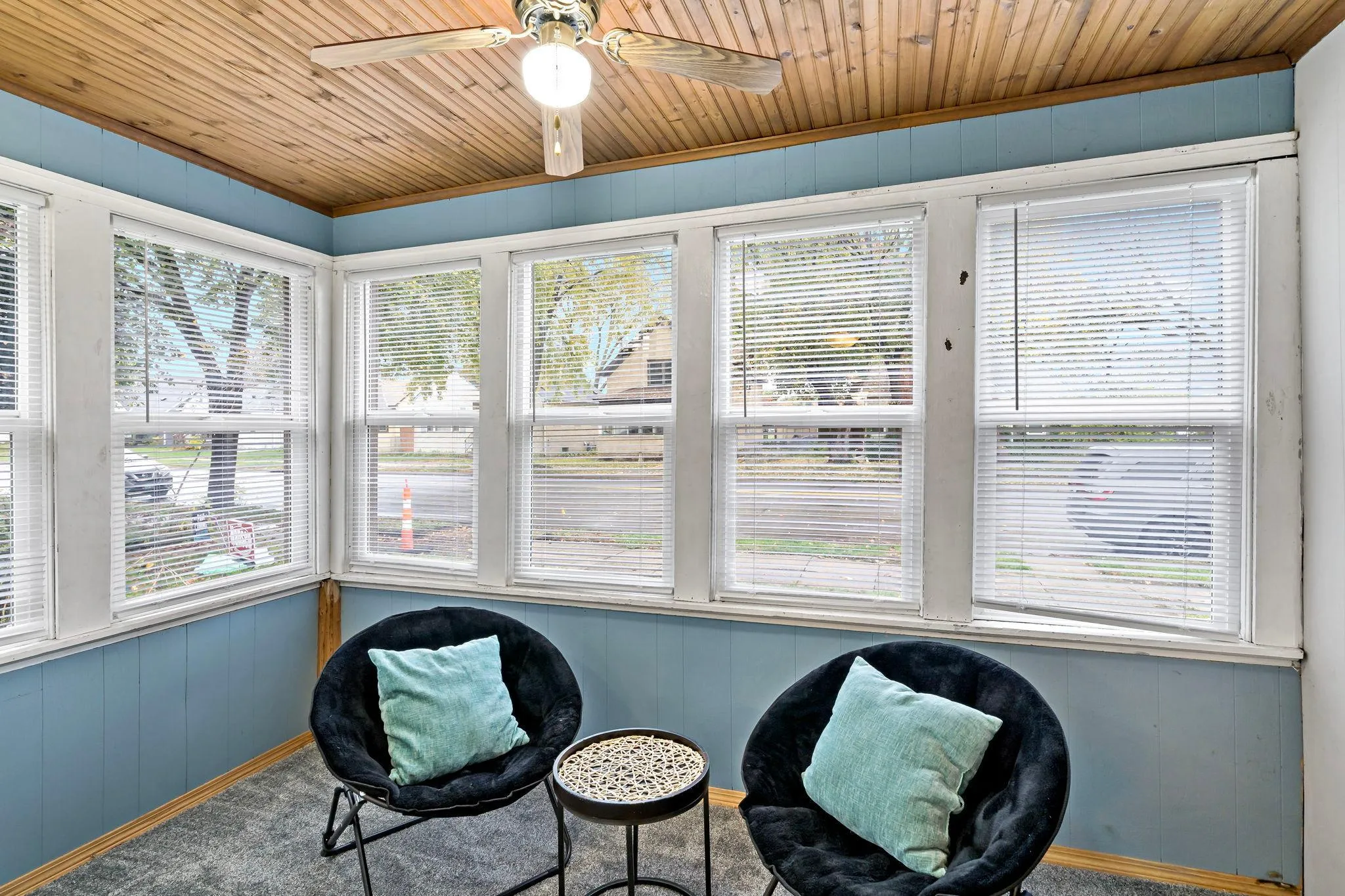 Photo 4 of 537 3rd S Avenue