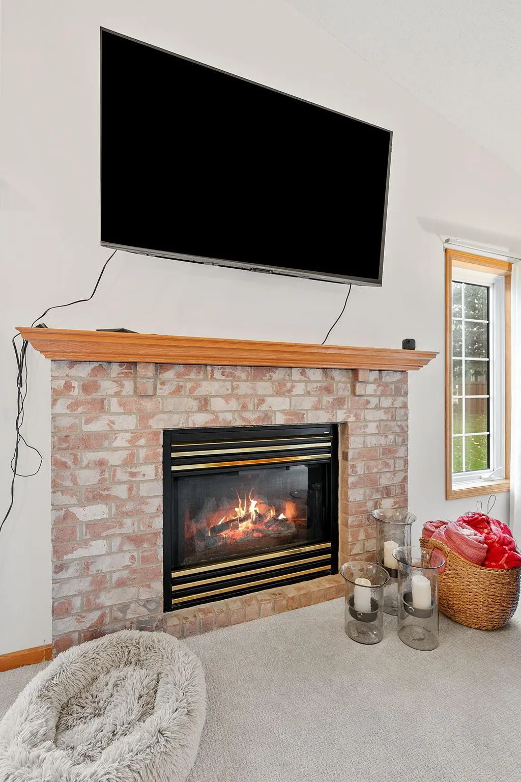 Photo 8 of 17568 Frondell Court