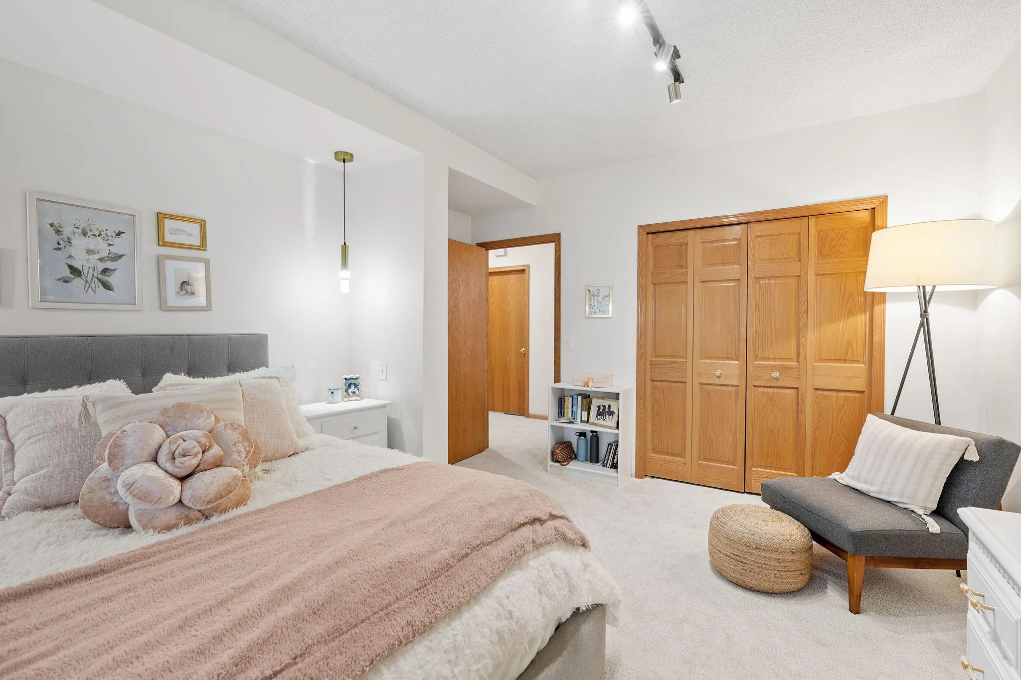 Photo 55 of 17568 Frondell Court