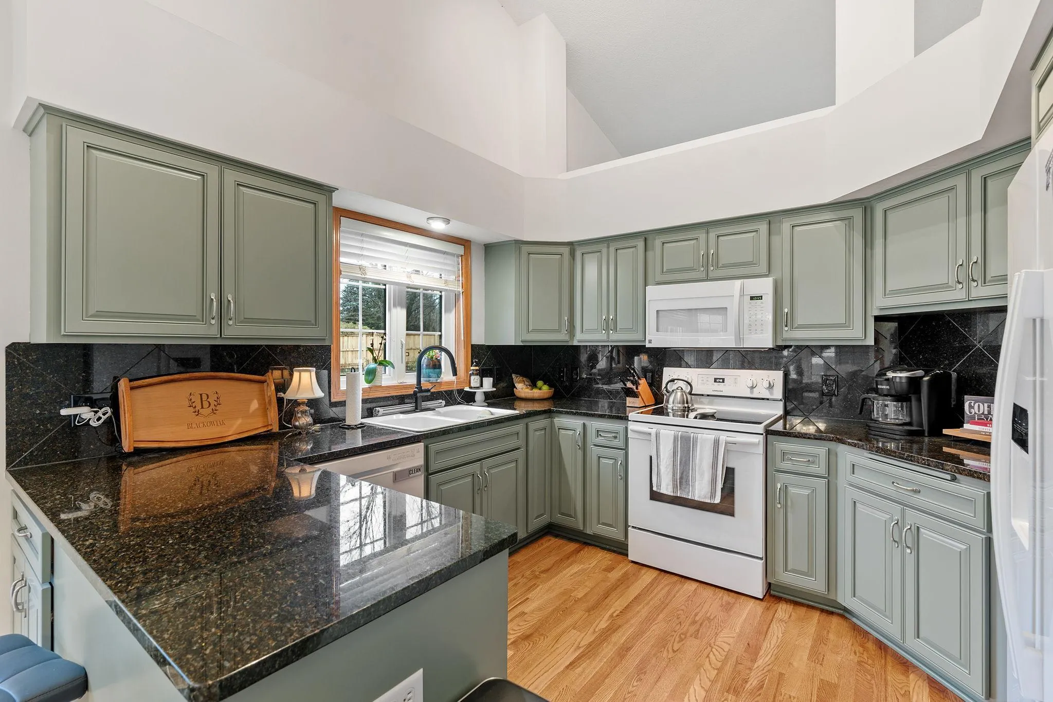 Photo 21 of 17568 Frondell Court