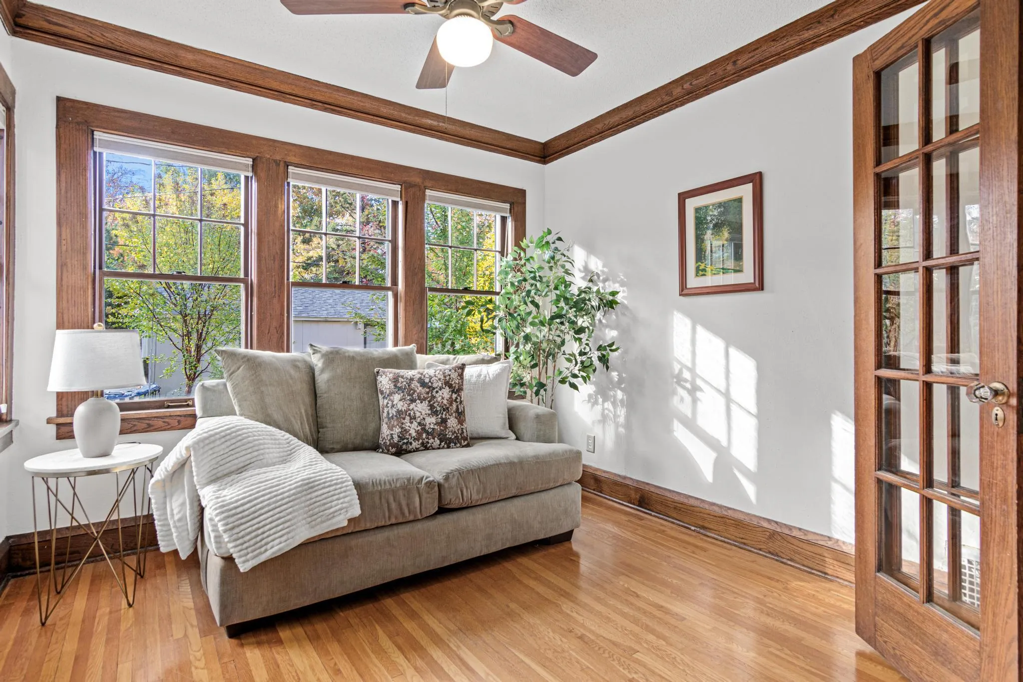 Photo 3 of 1760 Palace Avenue