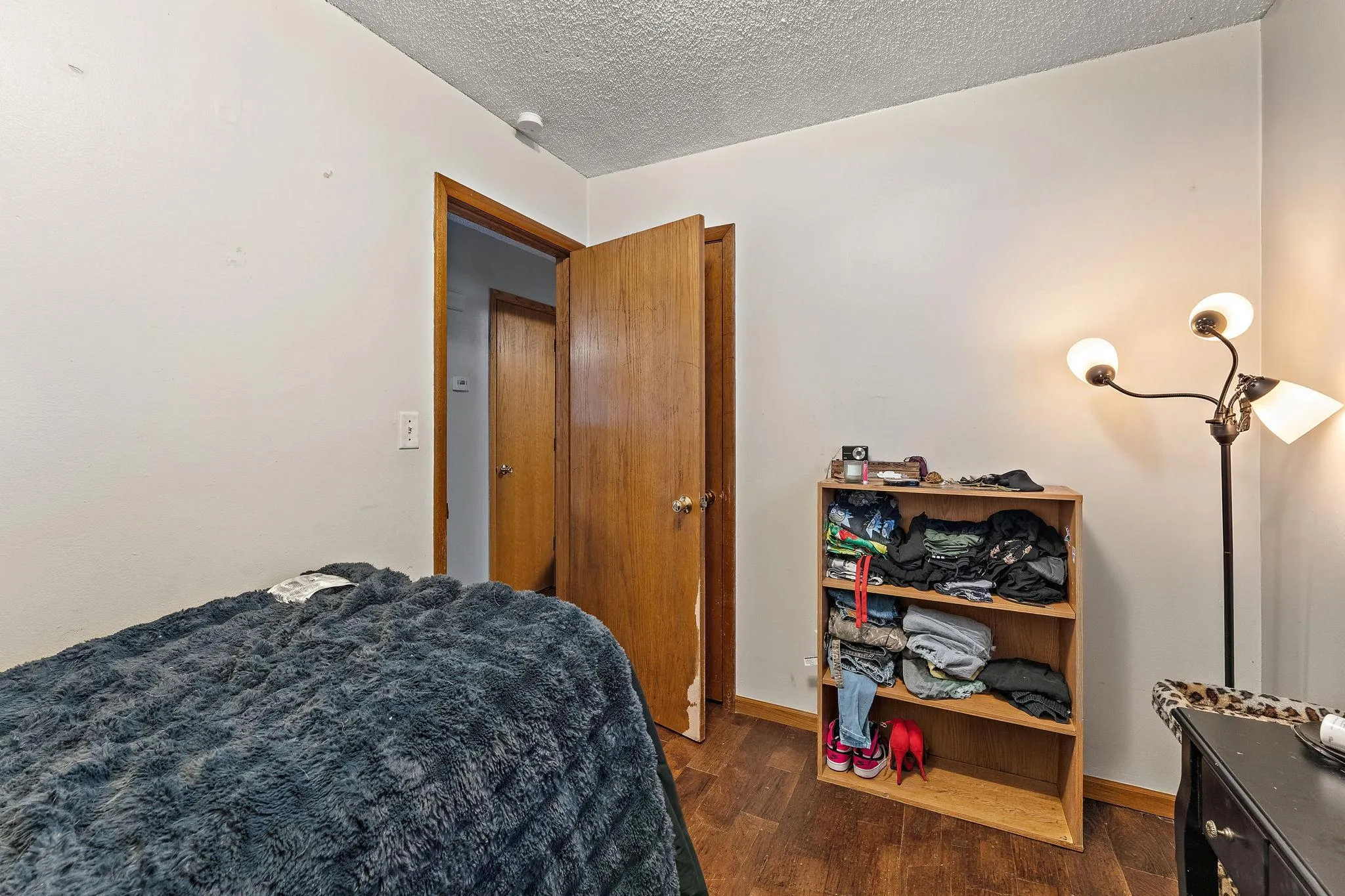 Photo 10 of 828 Deppe Street