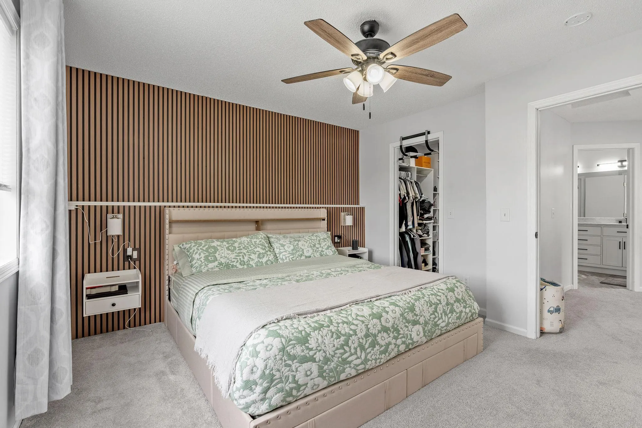 Photo 11 of 895 Ferdinand Drive