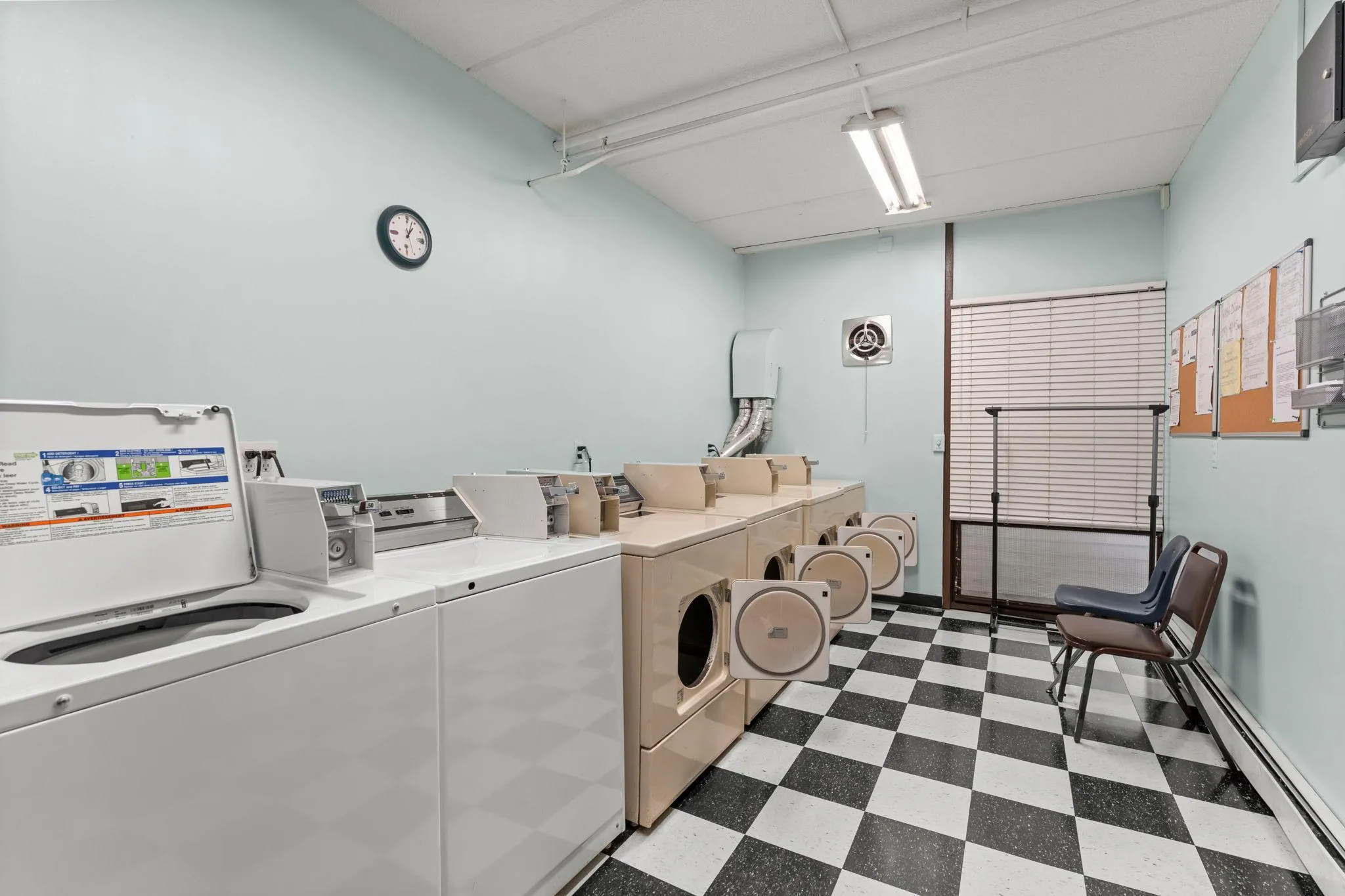 Photo 17 of 4815 28th S Avenue Unit 411