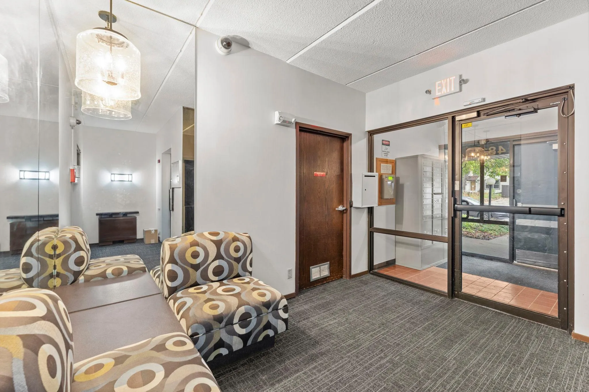 Photo 4 of 4815 28th S Avenue Unit 411