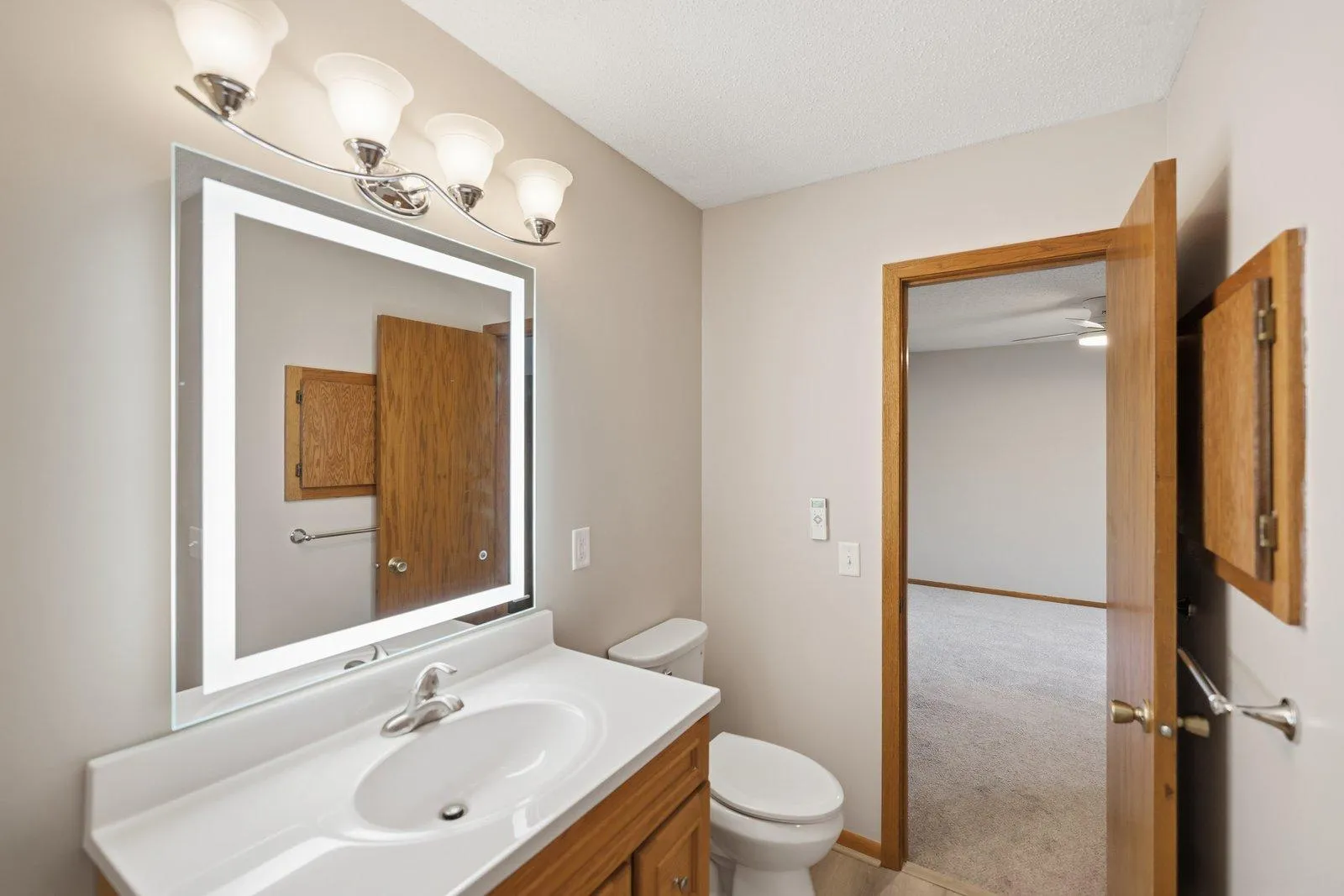 Photo 18 of 11061 Hyland Terrace