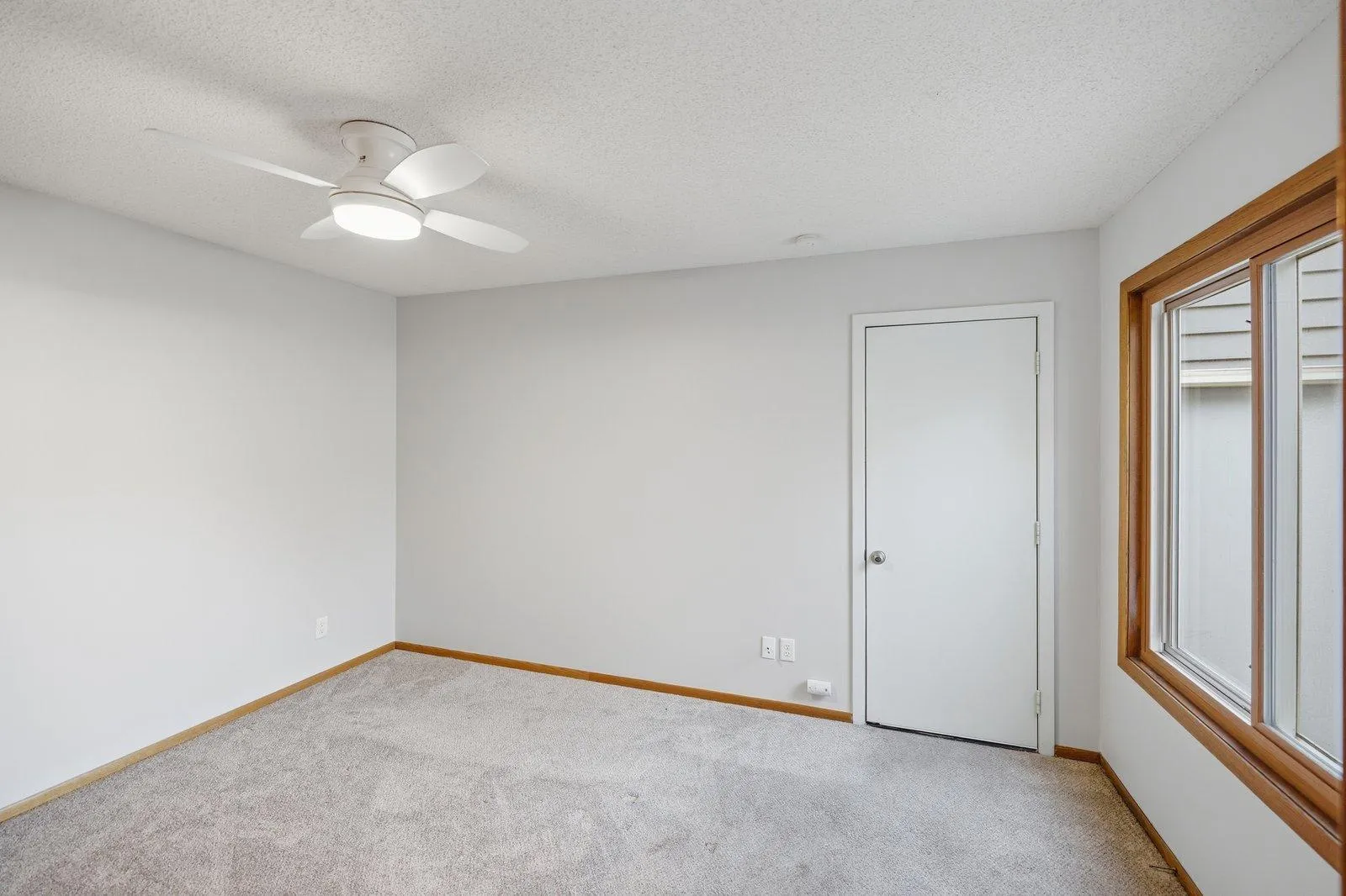 Photo 17 of 11061 Hyland Terrace