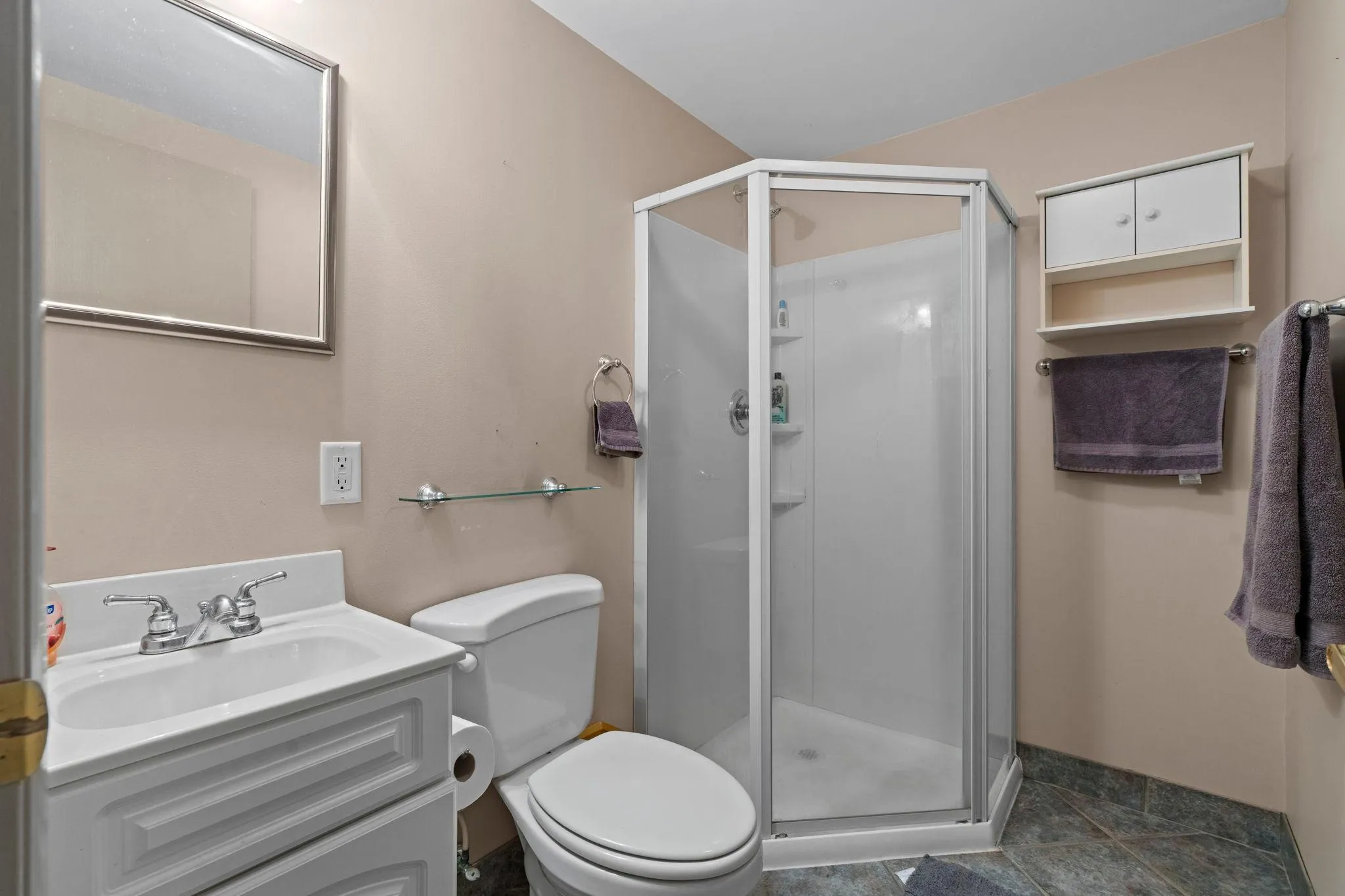 Photo 19 of 2500 Hayes Court