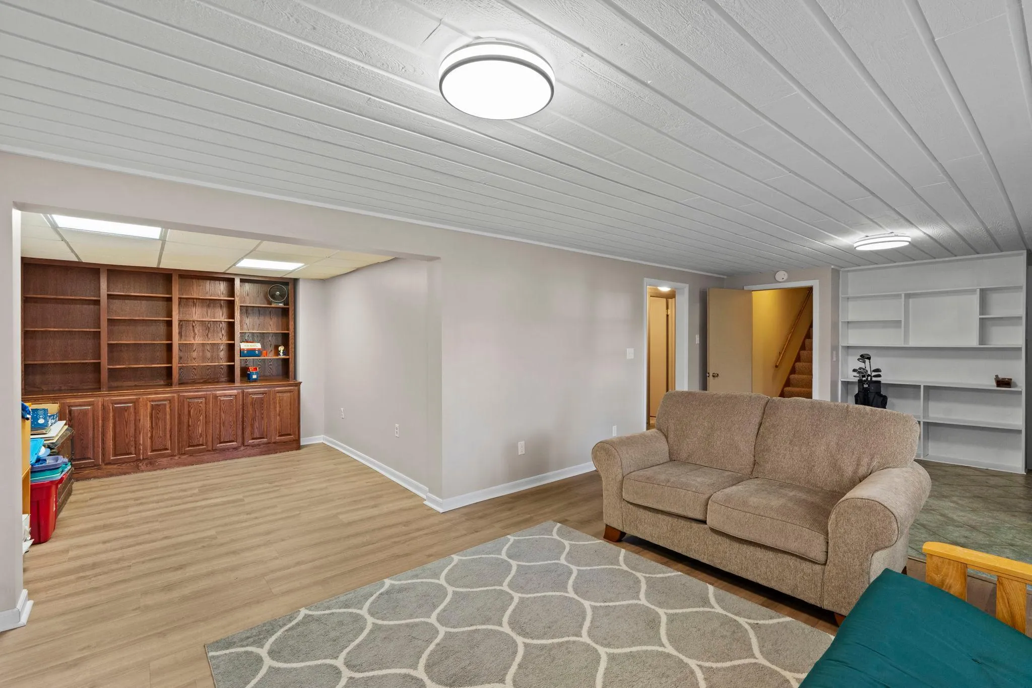 Photo 16 of 2500 Hayes Court