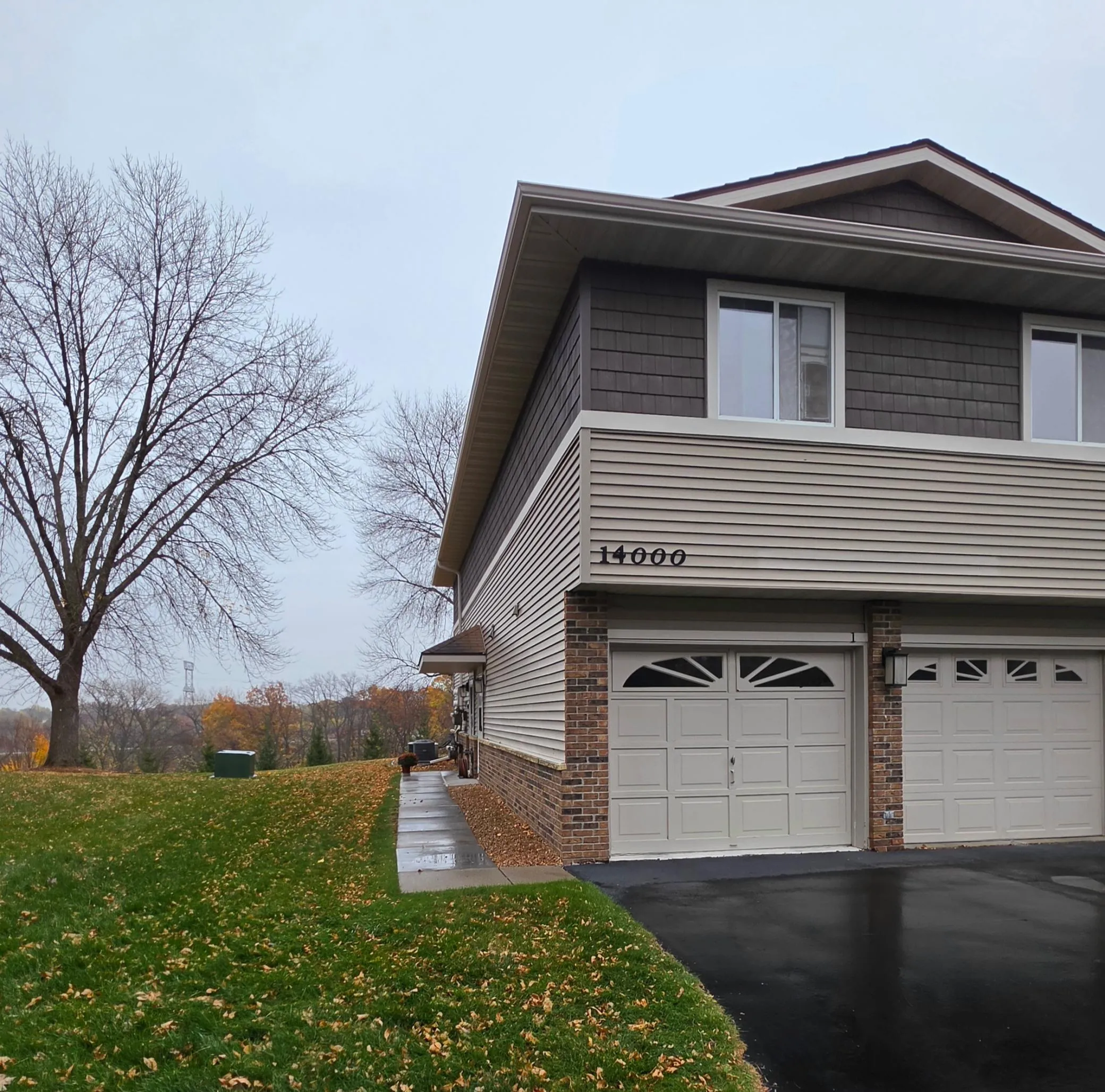14000 44th N Place Unit 2