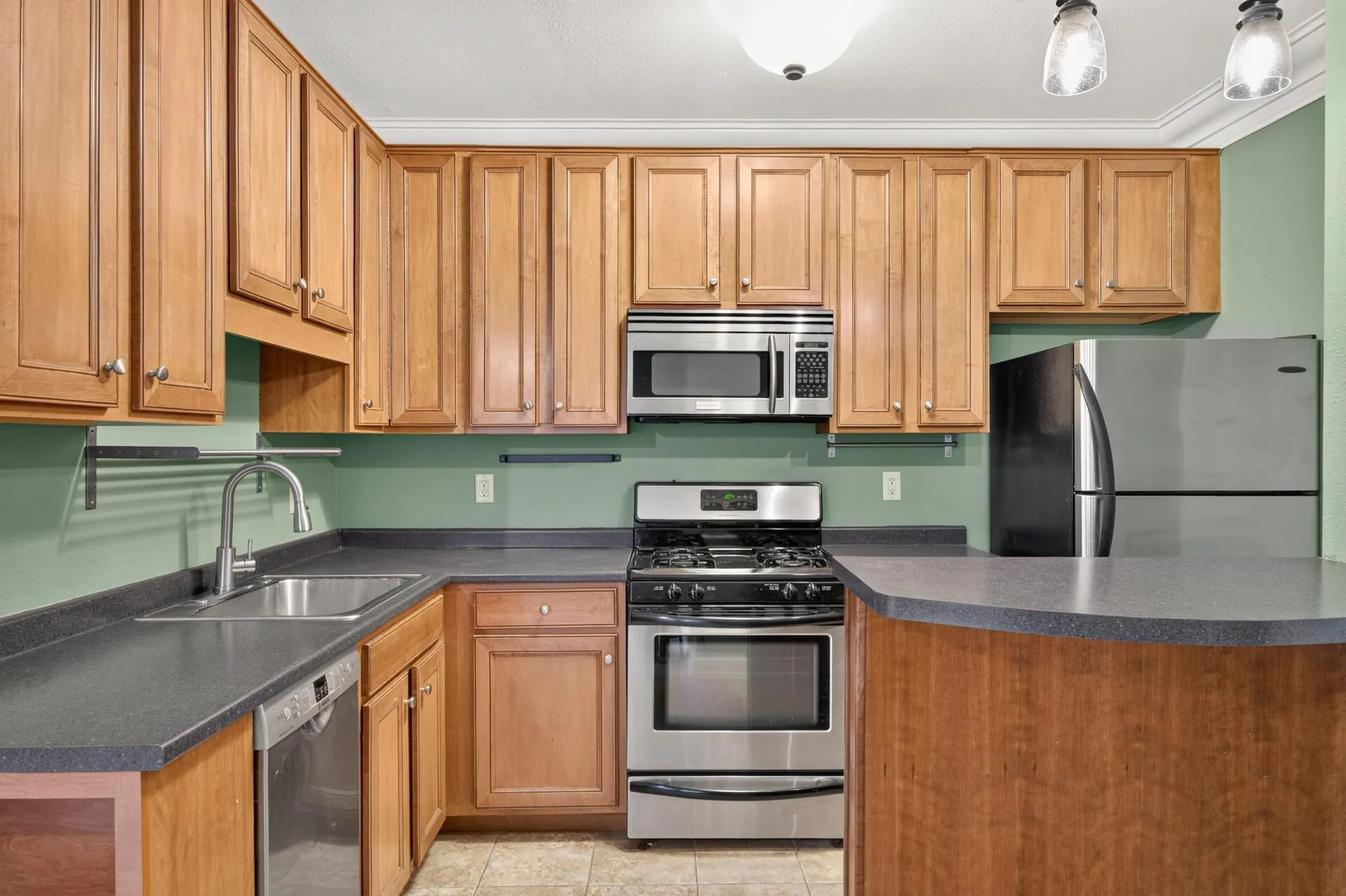 Photo 13 of 4221 Nicollet Avenue Unit 100