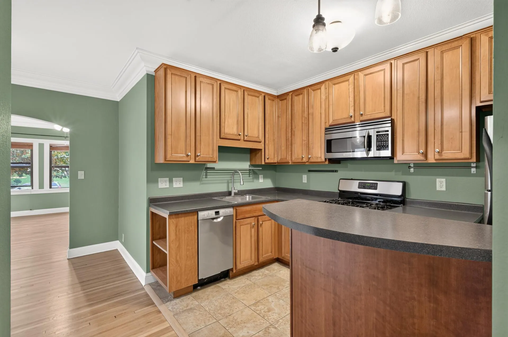 Photo 10 of 4221 Nicollet Avenue Unit 100