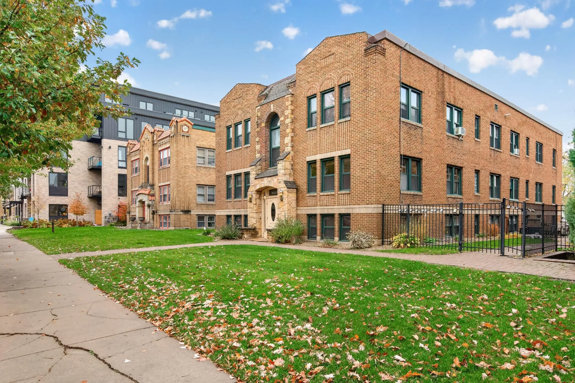 Photo 3 of 4221 Nicollet Avenue Unit 100