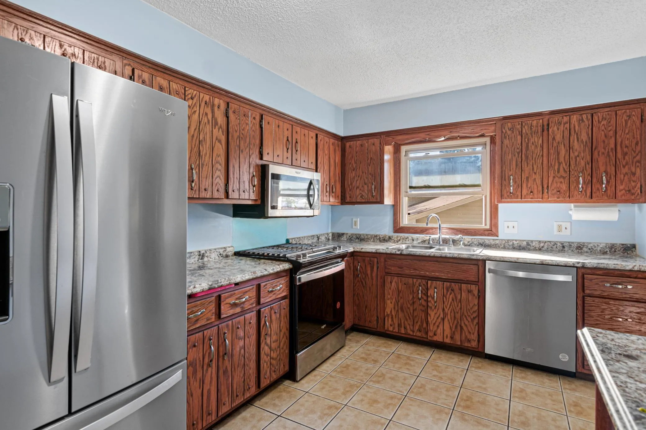 Photo 6 of 3124 80th N Avenue