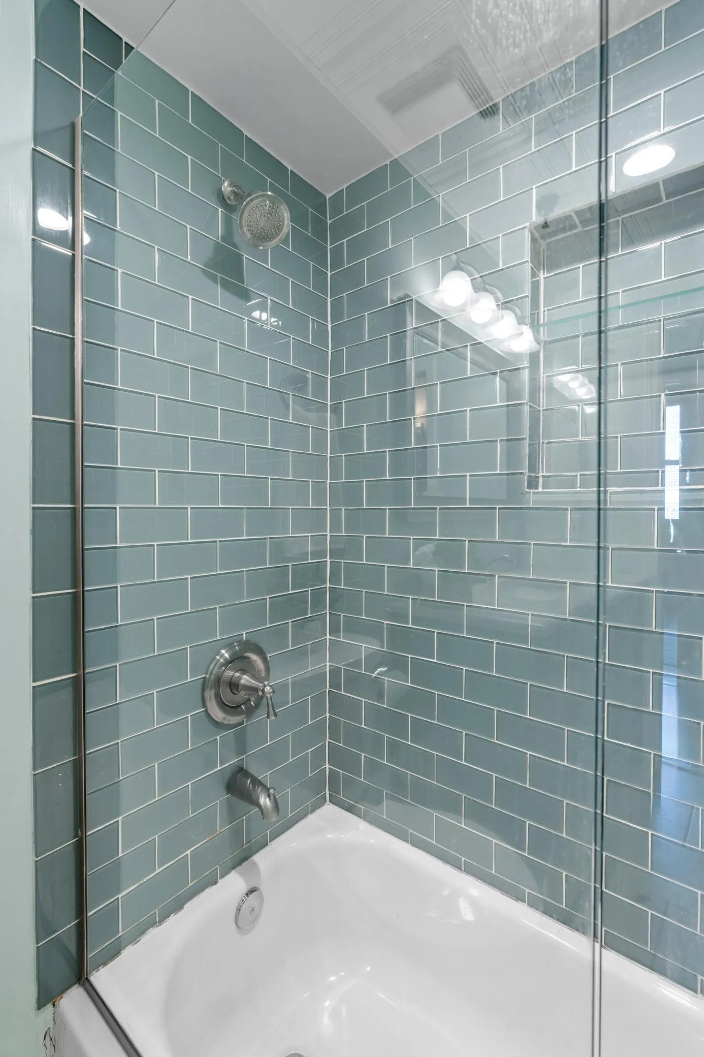 Photo 10 of 400 N 1st Street Unit 614