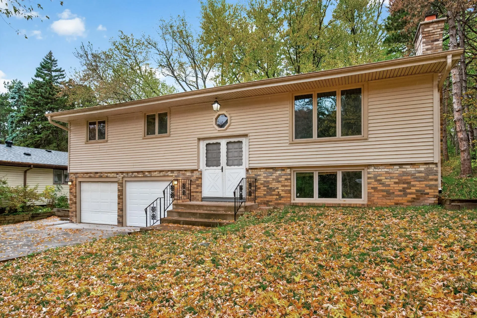 Photo 5 of 2187 Springside E Drive