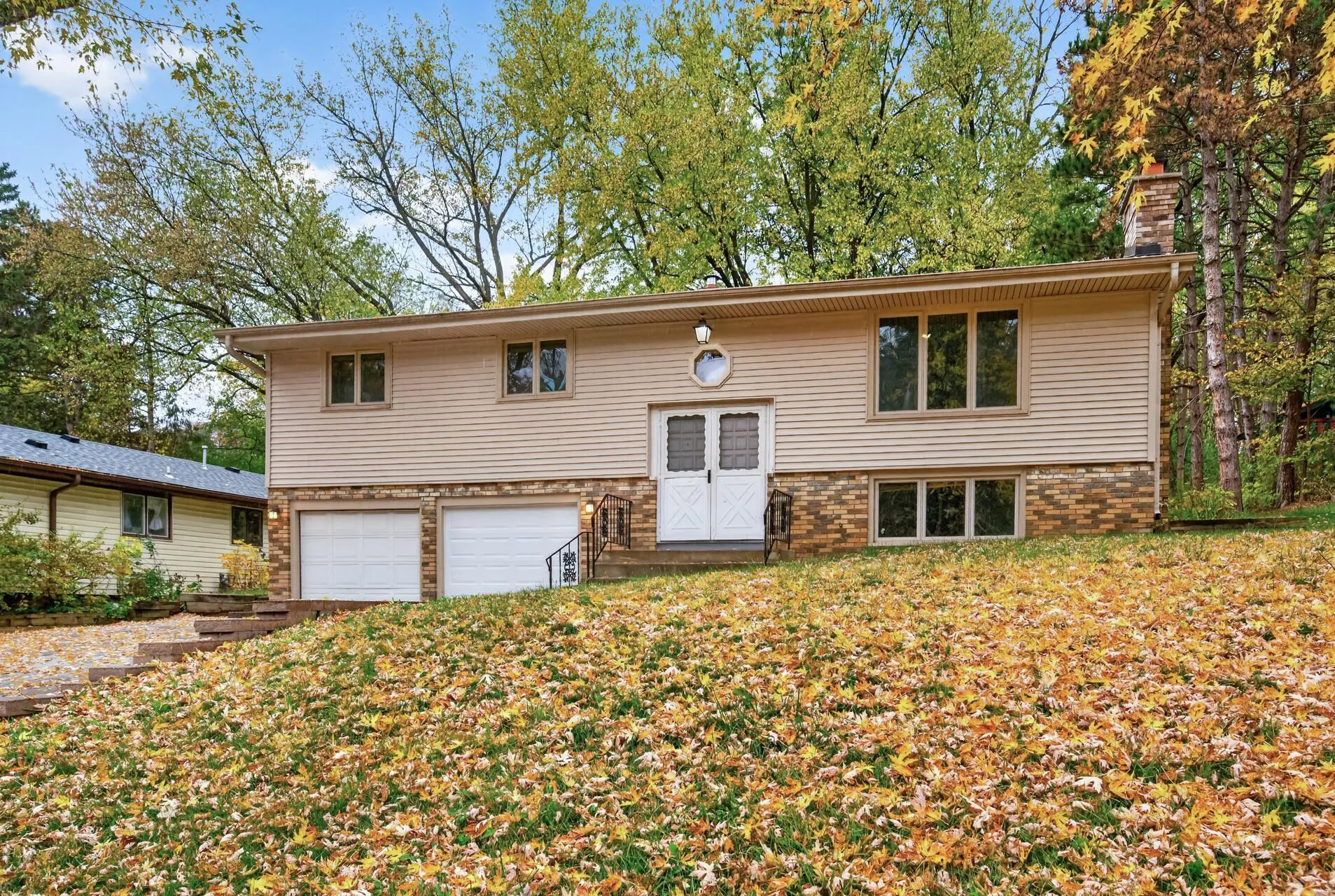 Photo 4 of 2187 Springside E Drive