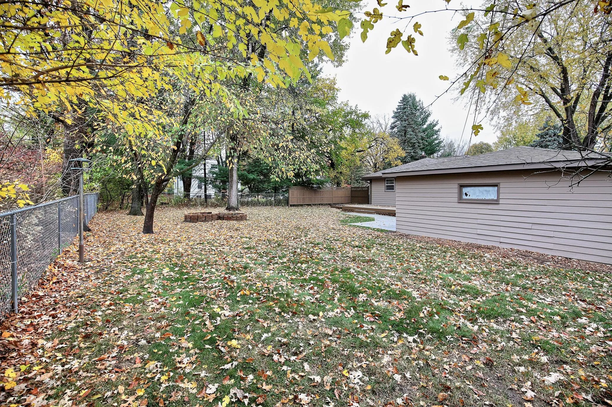Photo 36 of 2564 Sherwood Road