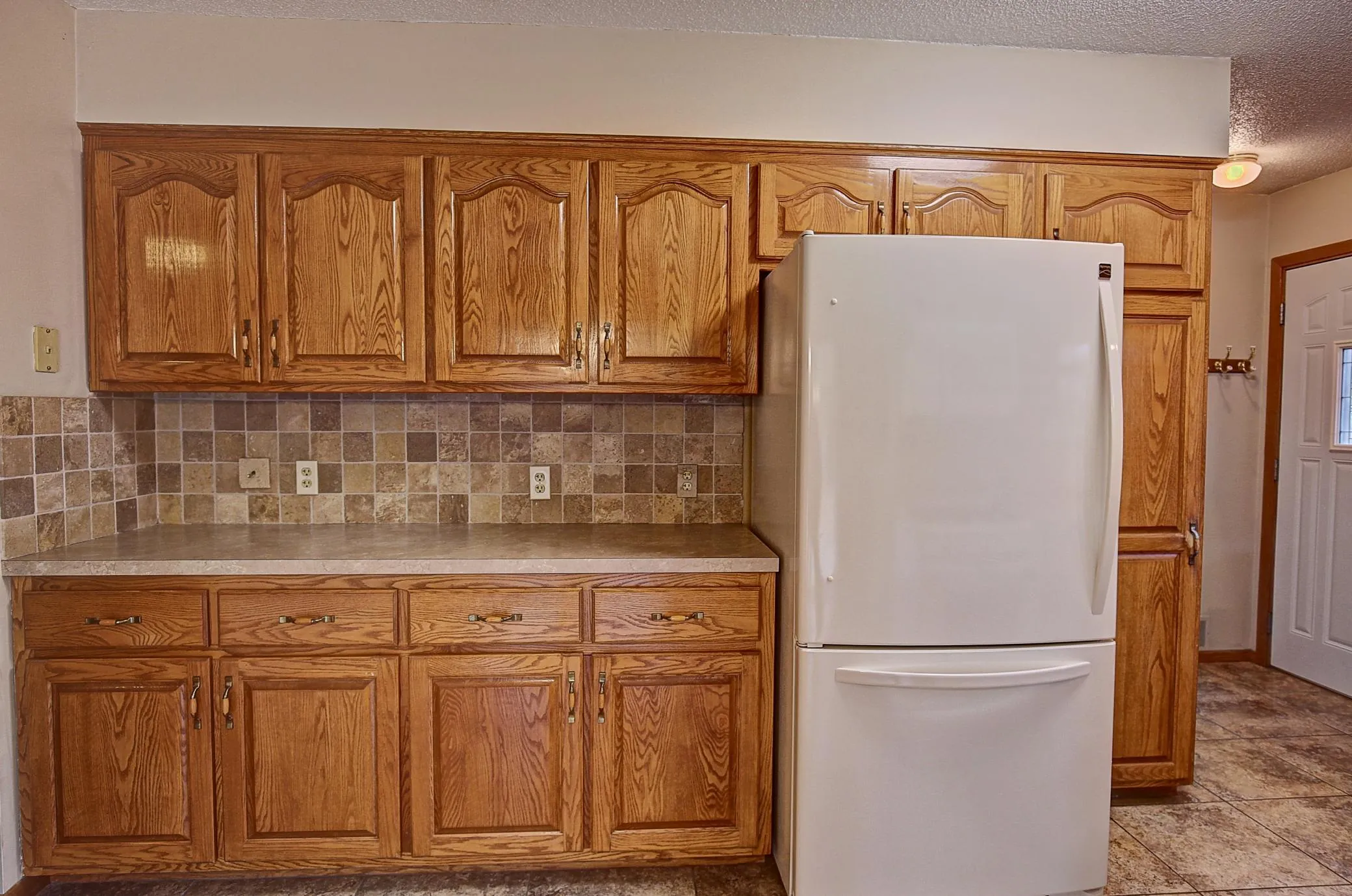 Photo 11 of 2564 Sherwood Road
