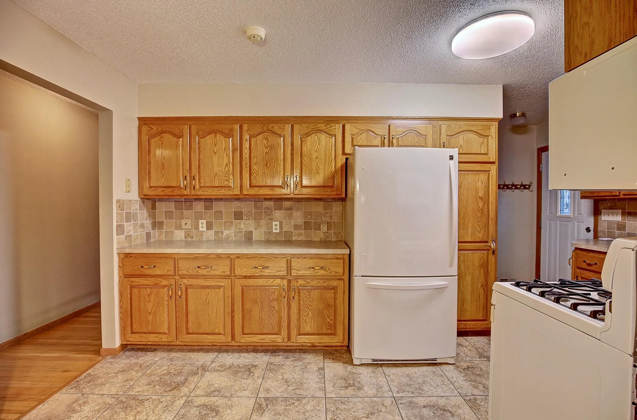 Photo 11 of 2564 Sherwood Road
