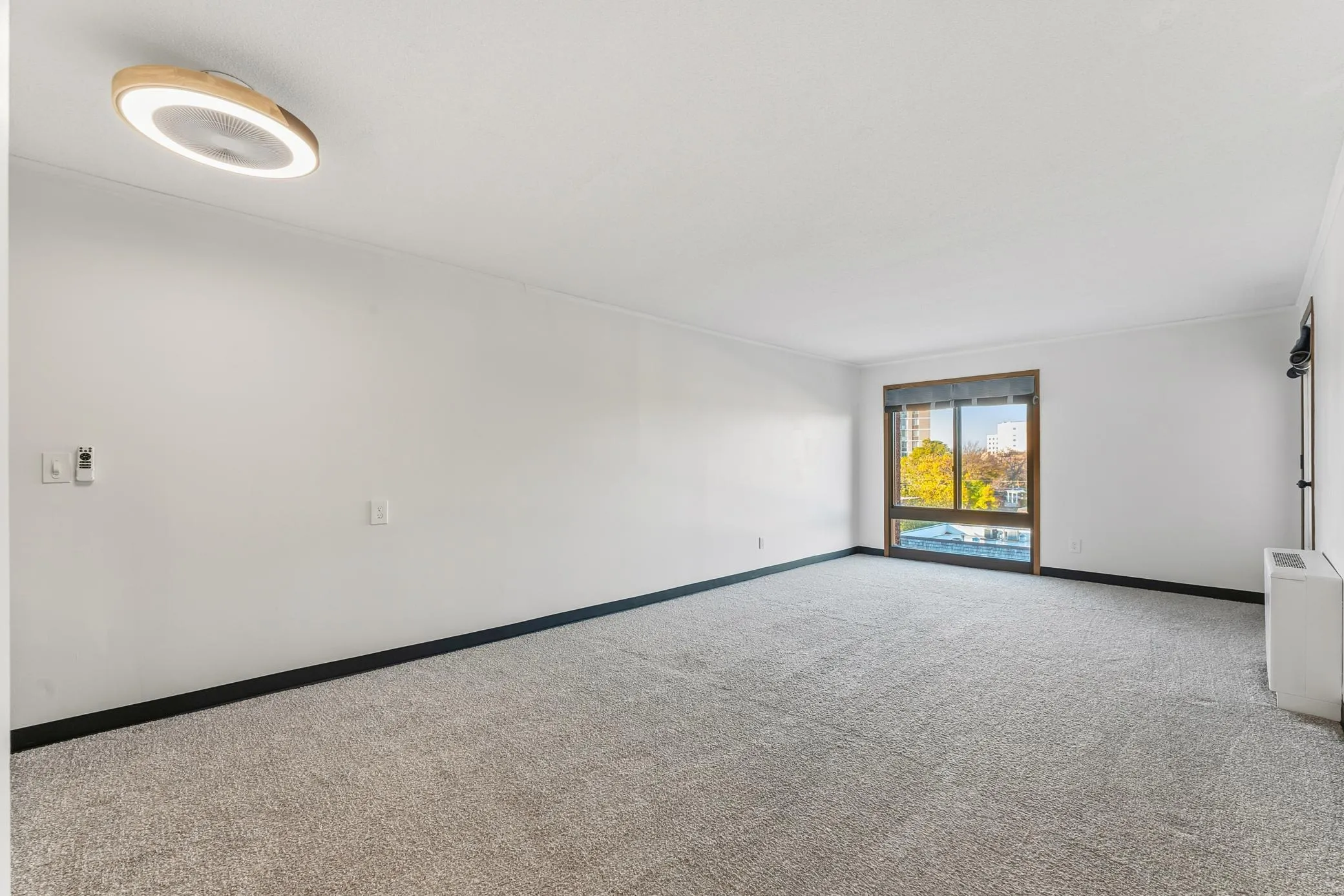Photo 7 of 6400 York S Avenue Unit 505