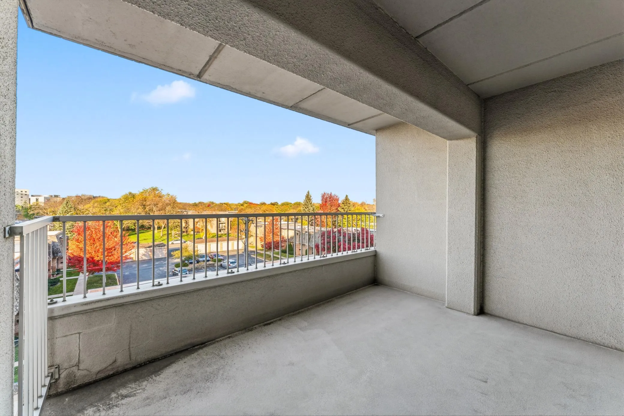 Photo 16 of 6400 York S Avenue Unit 505