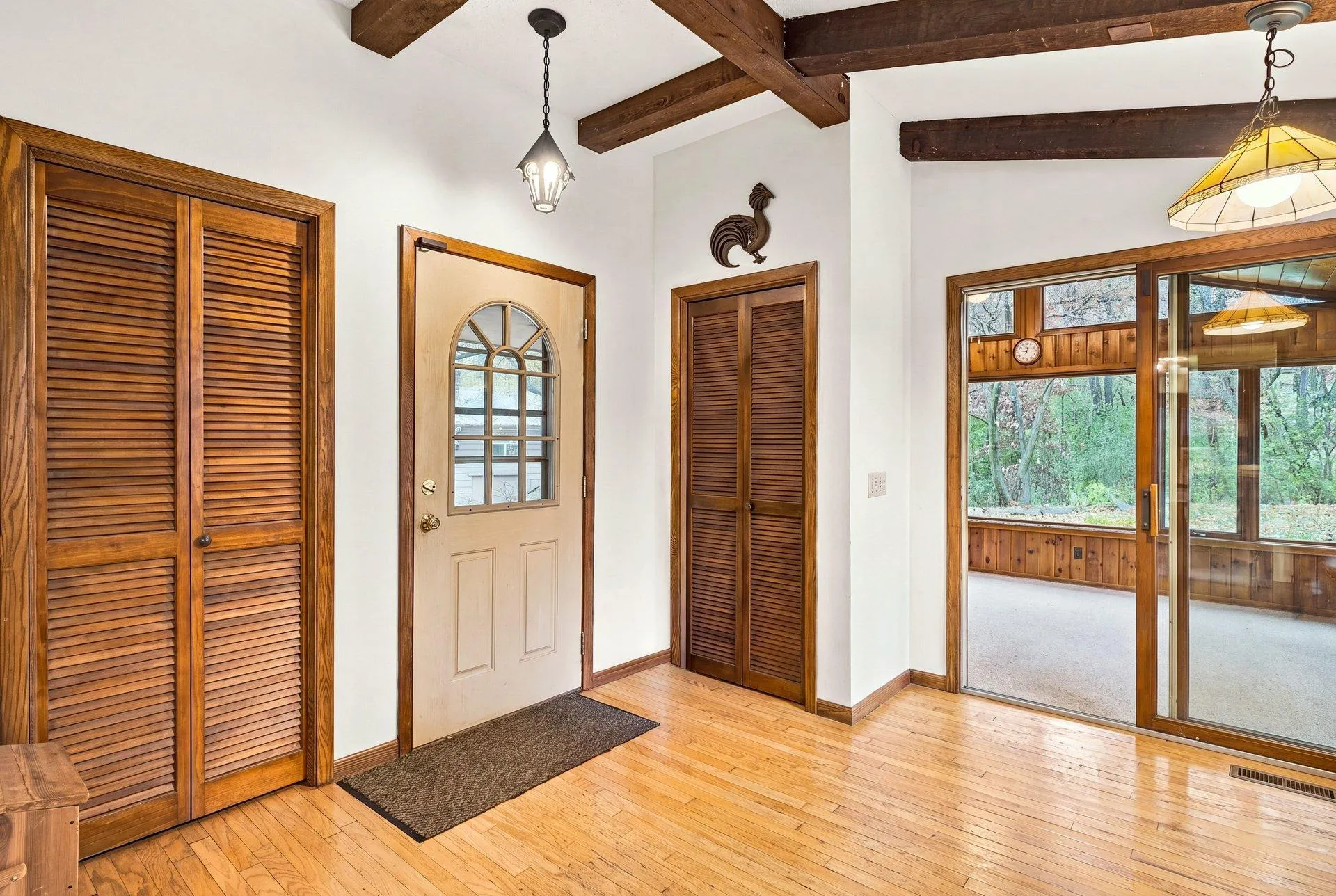 Photo 32 of 18355 Ixonia Avenue