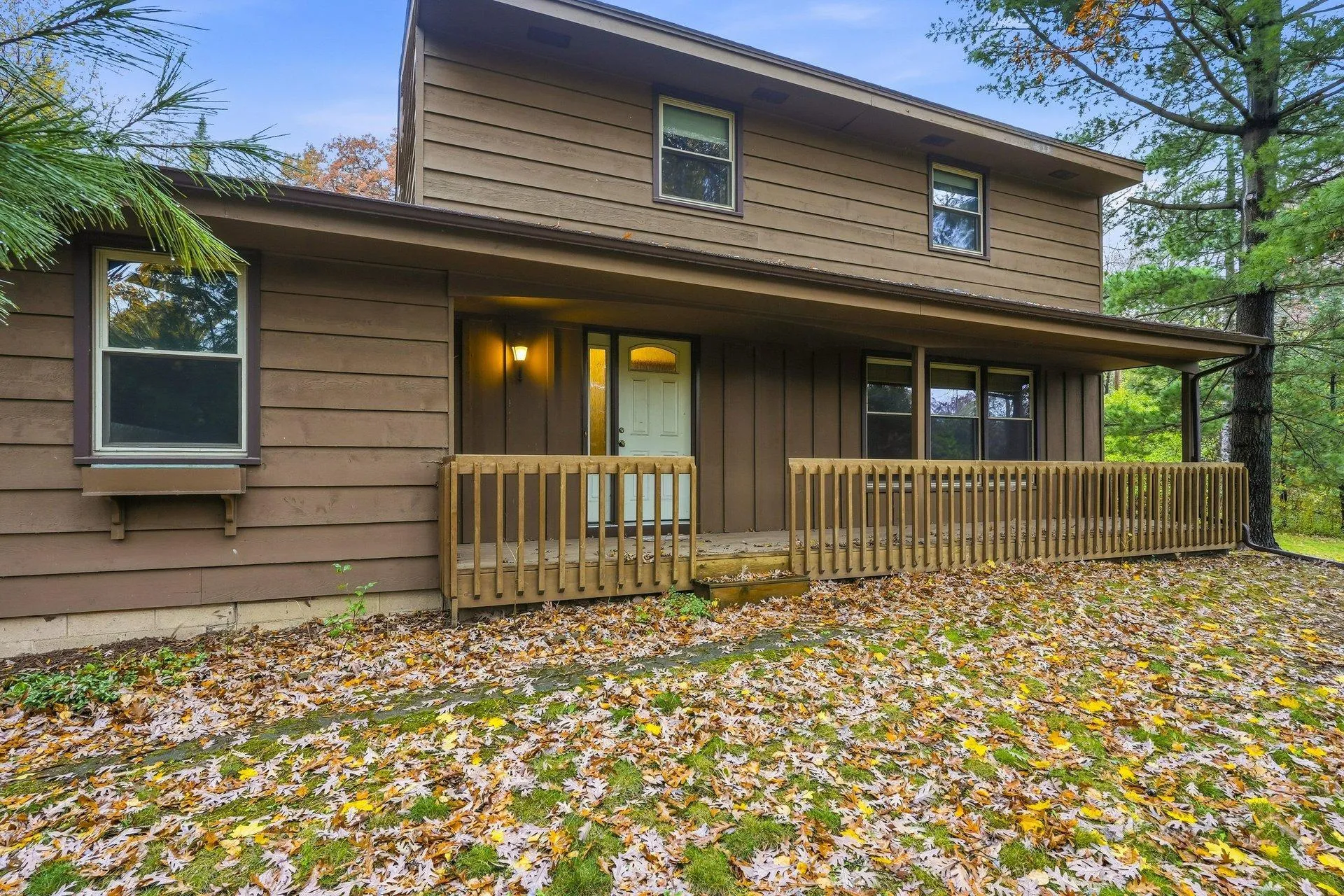 Photo 16 of 18355 Ixonia Avenue