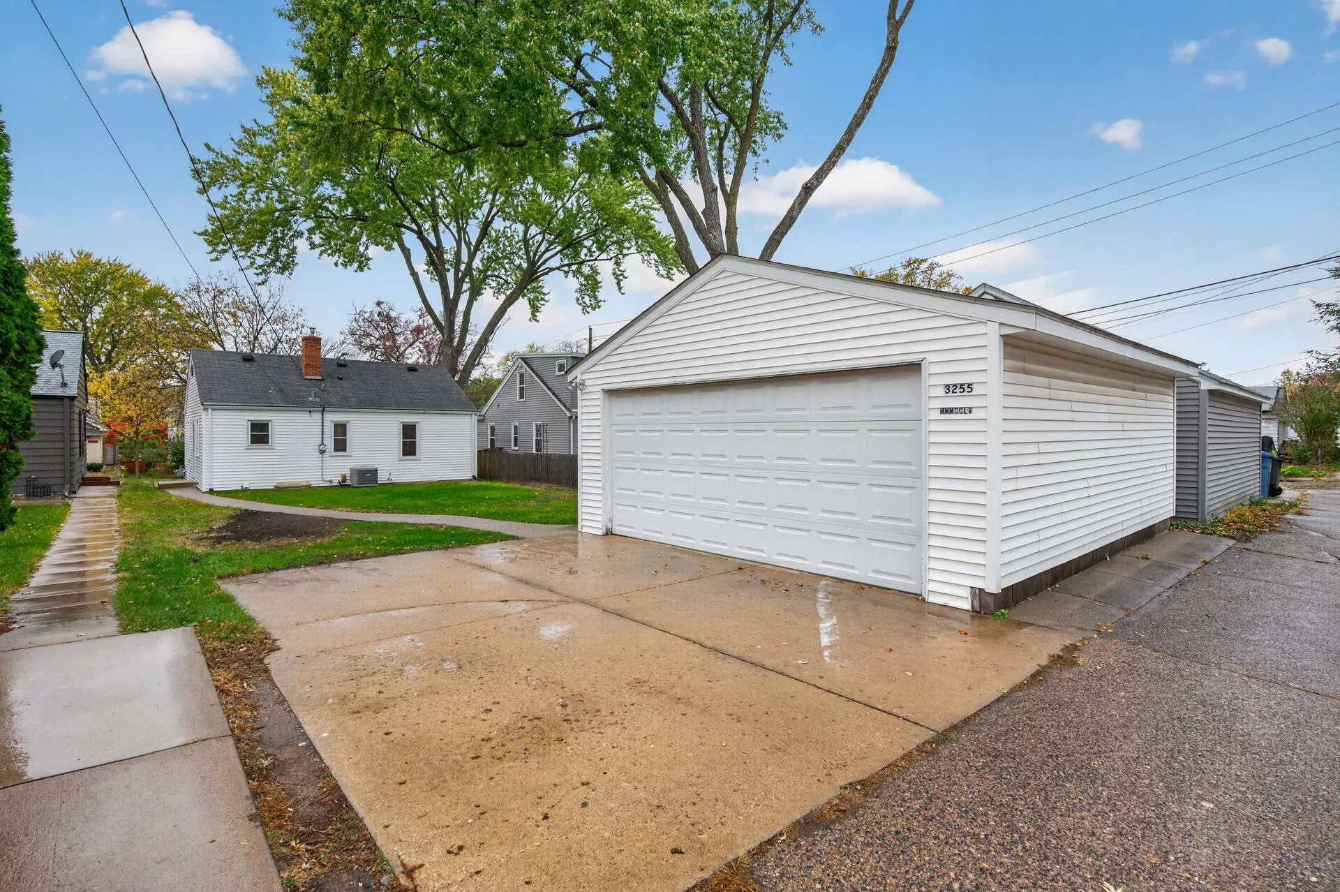 Photo 19 of 3255 Fillmore Ne Street