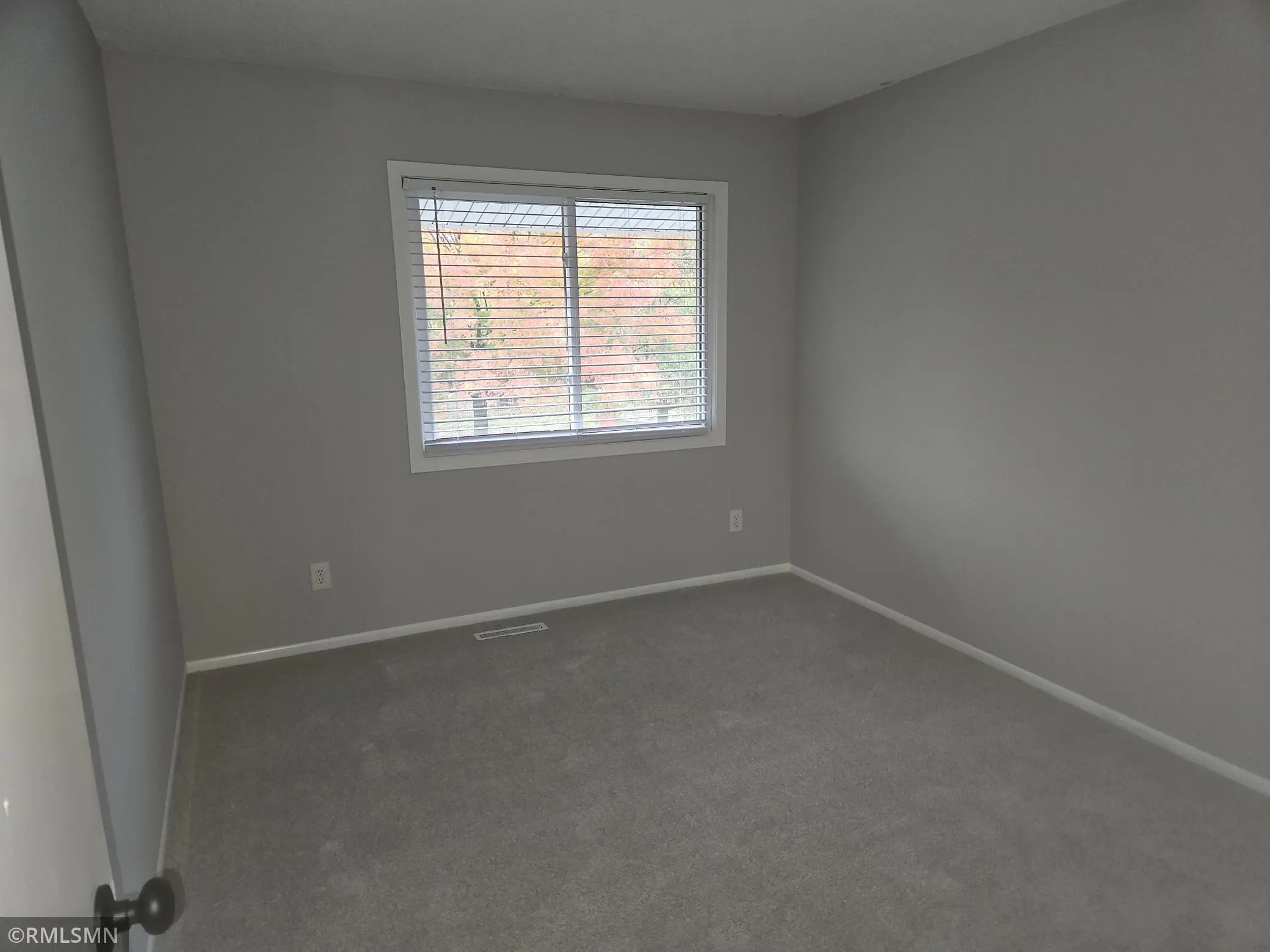 Photo 11 of 837 Evergreen Circle