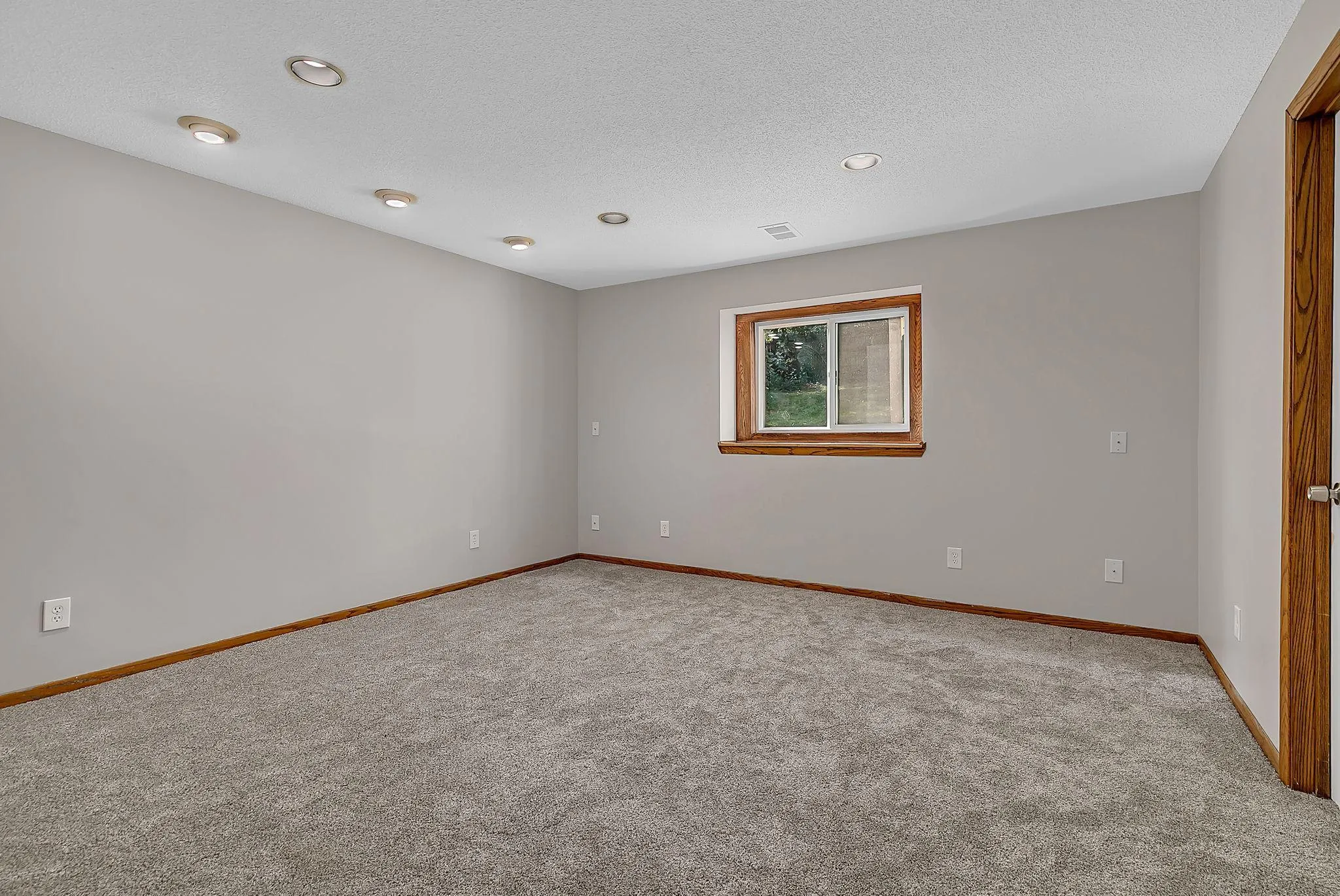Photo 14 of 7337 122nd N Avenue