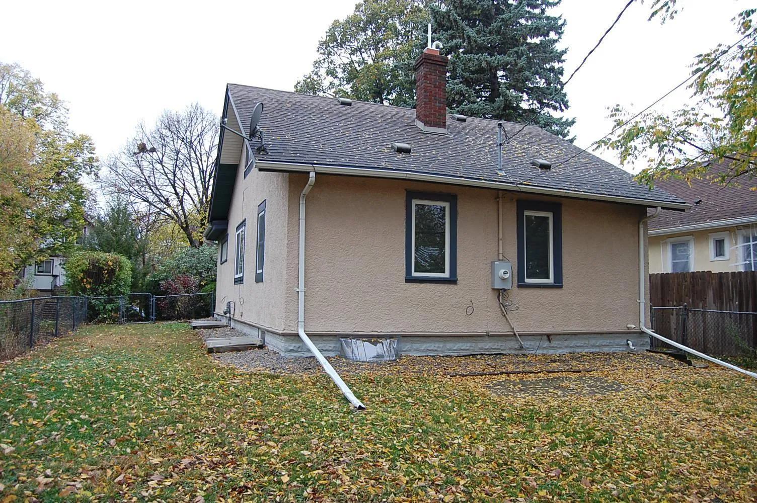 Photo 17 of 3326 Logan N Avenue