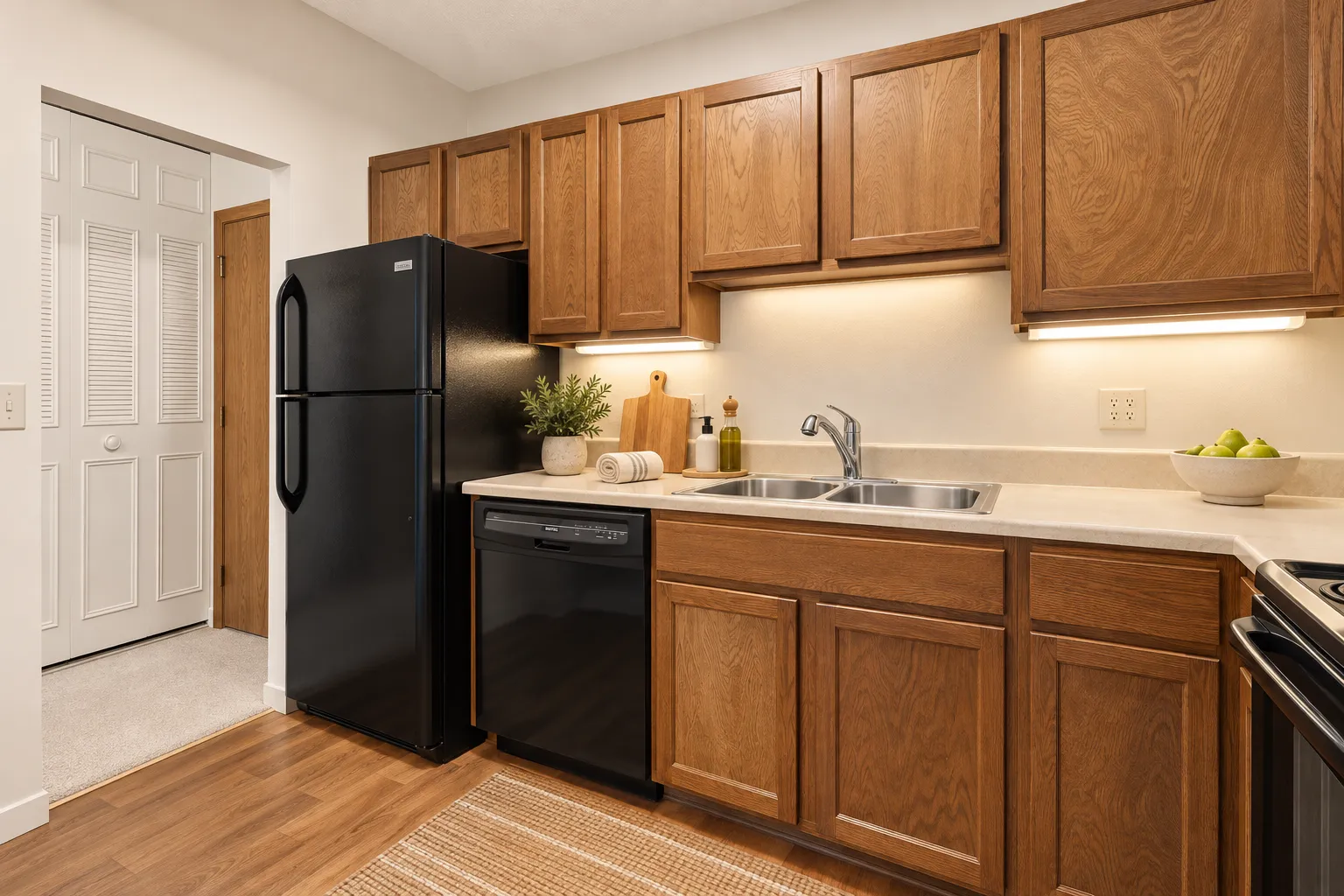 Photo 7 of 10411 Cedar Lake Road Unit 208