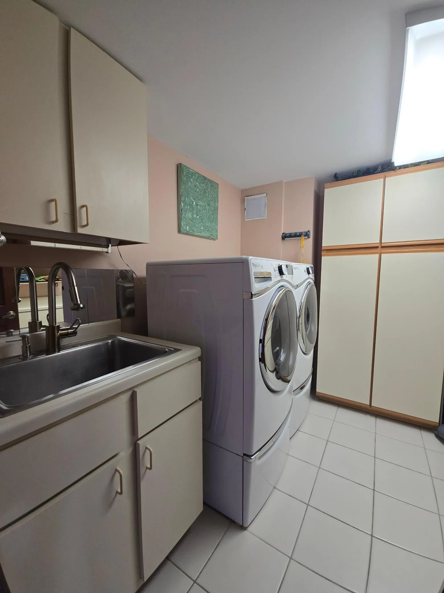Photo 5 of 2221 Youngman Avenue Unit 203