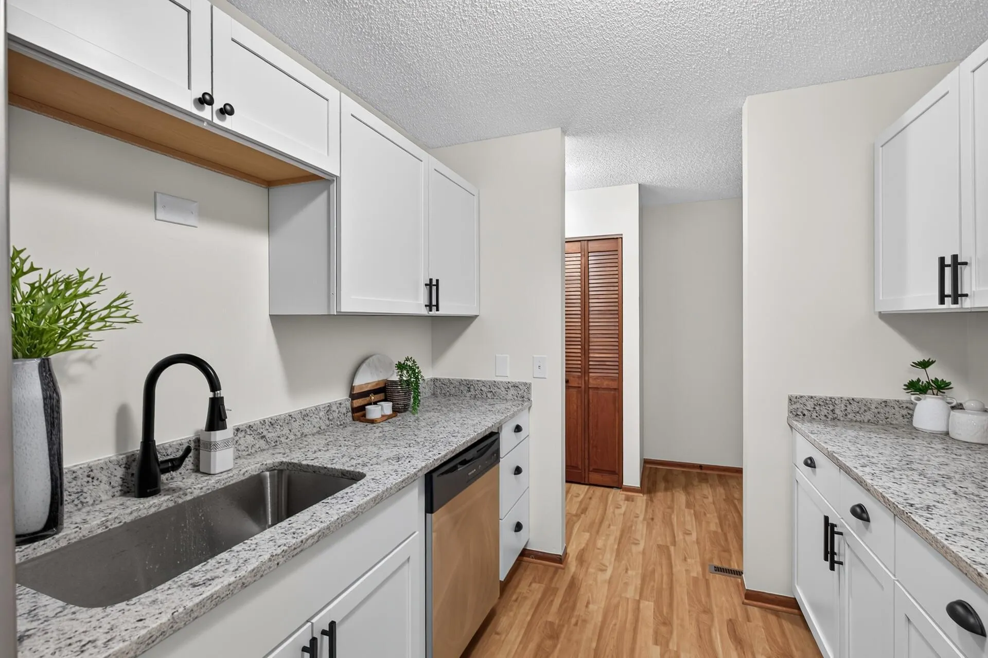 Photo 7 of 1841 113th Nw Avenue Unit 105