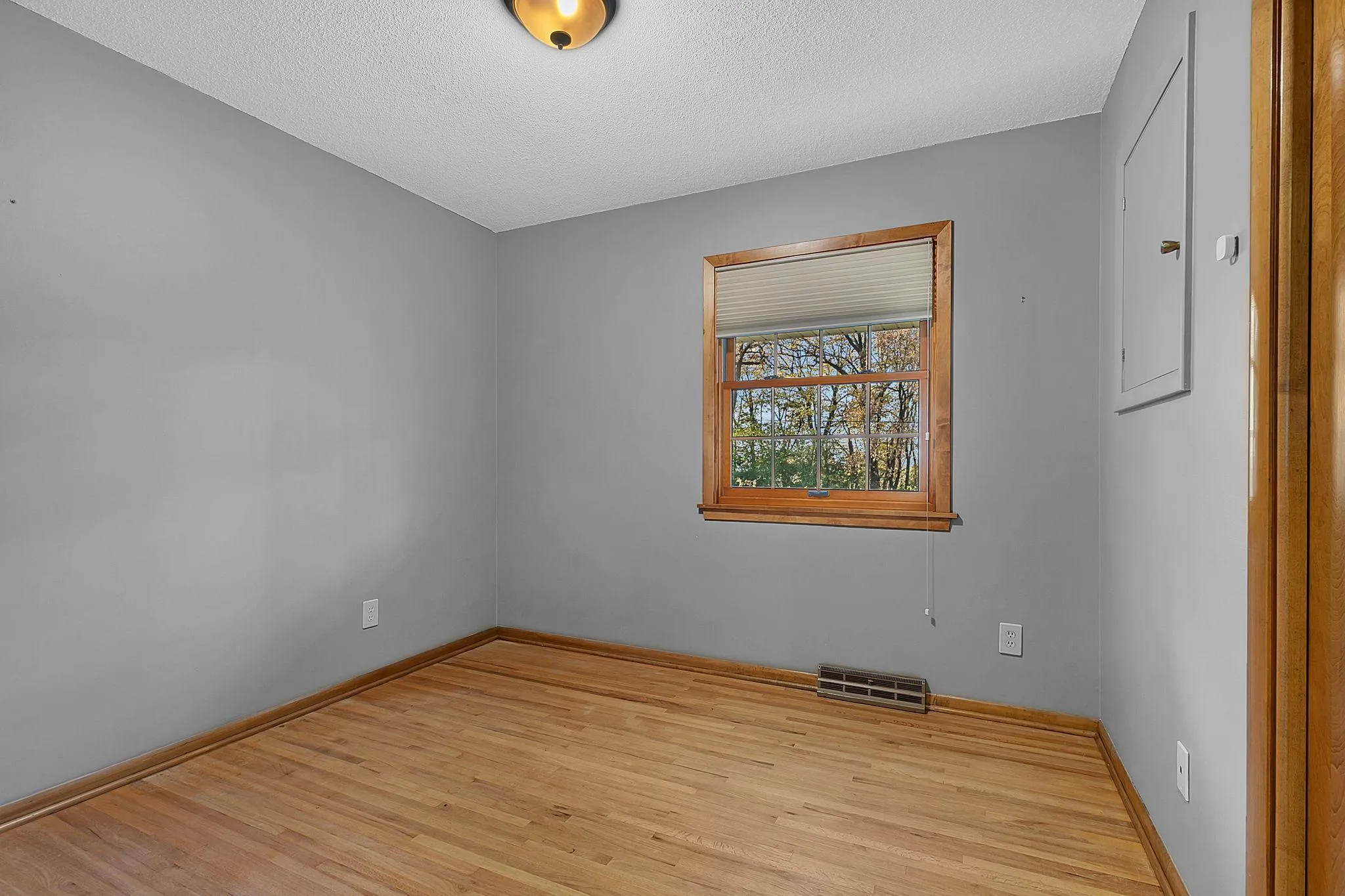 Photo 13 of 12650 Roberts Drive
