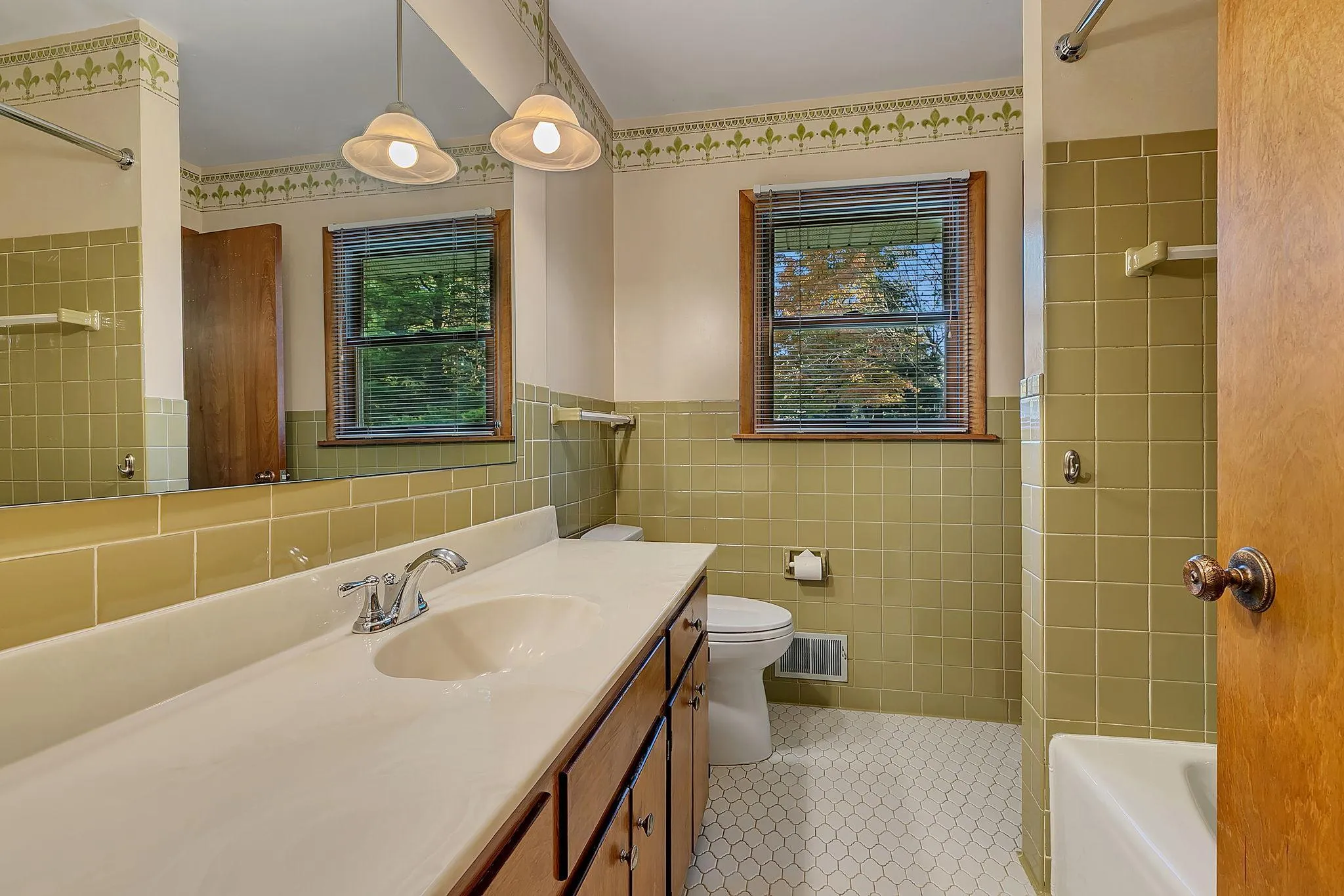 Photo 10 of 12650 Roberts Drive
