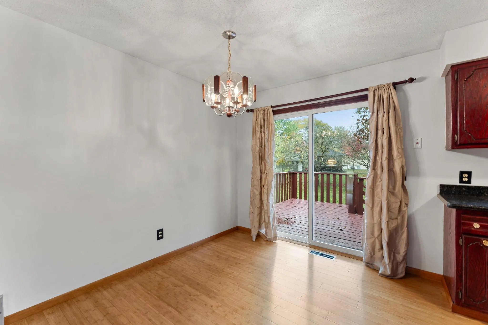Photo 8 of 2616 Ridge Lane