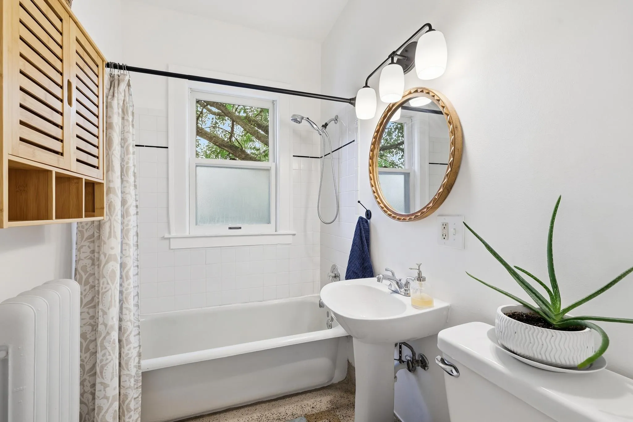 Photo 15 of 3609 Aldrich S Avenue Unit 4
